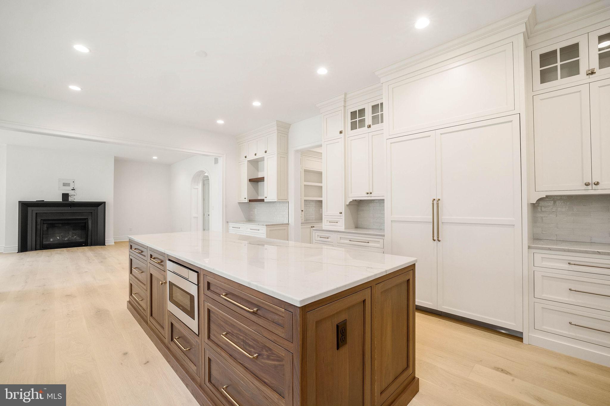 BRYN MAWR - Residential