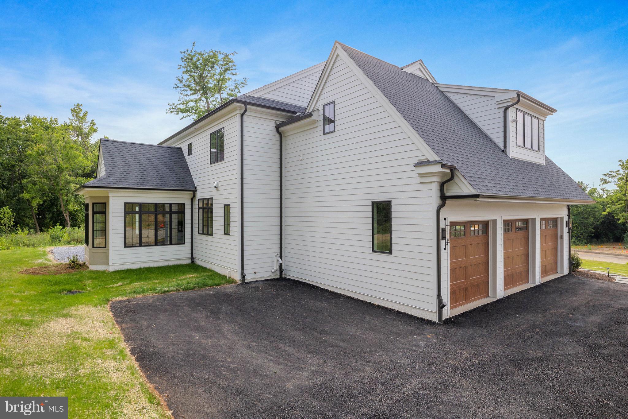 BRYN MAWR - Residential