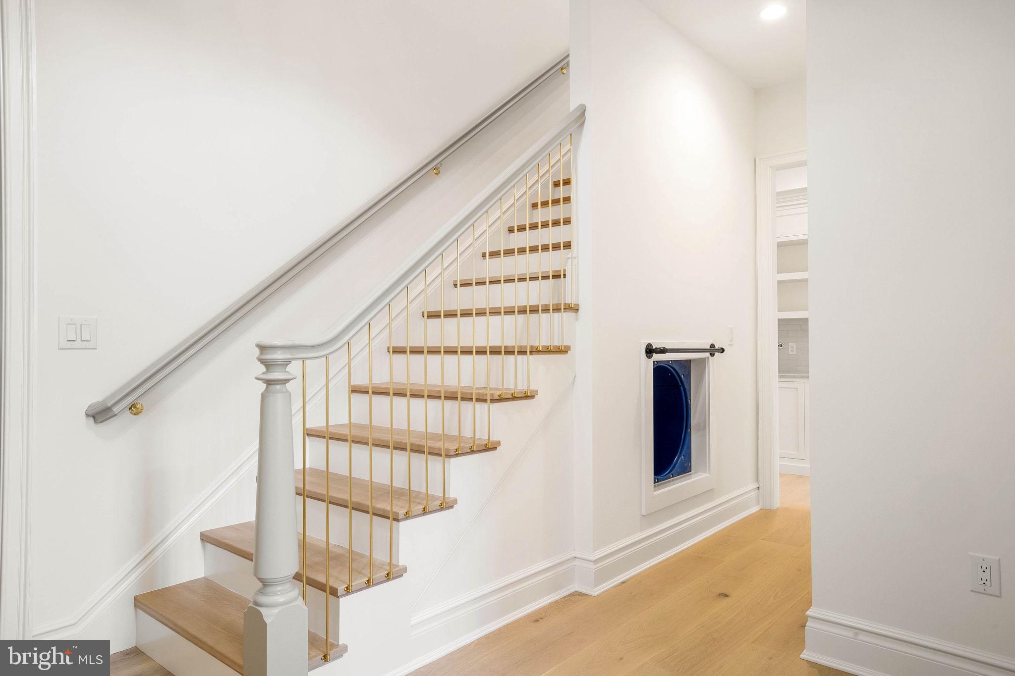 BRYN MAWR - Residential