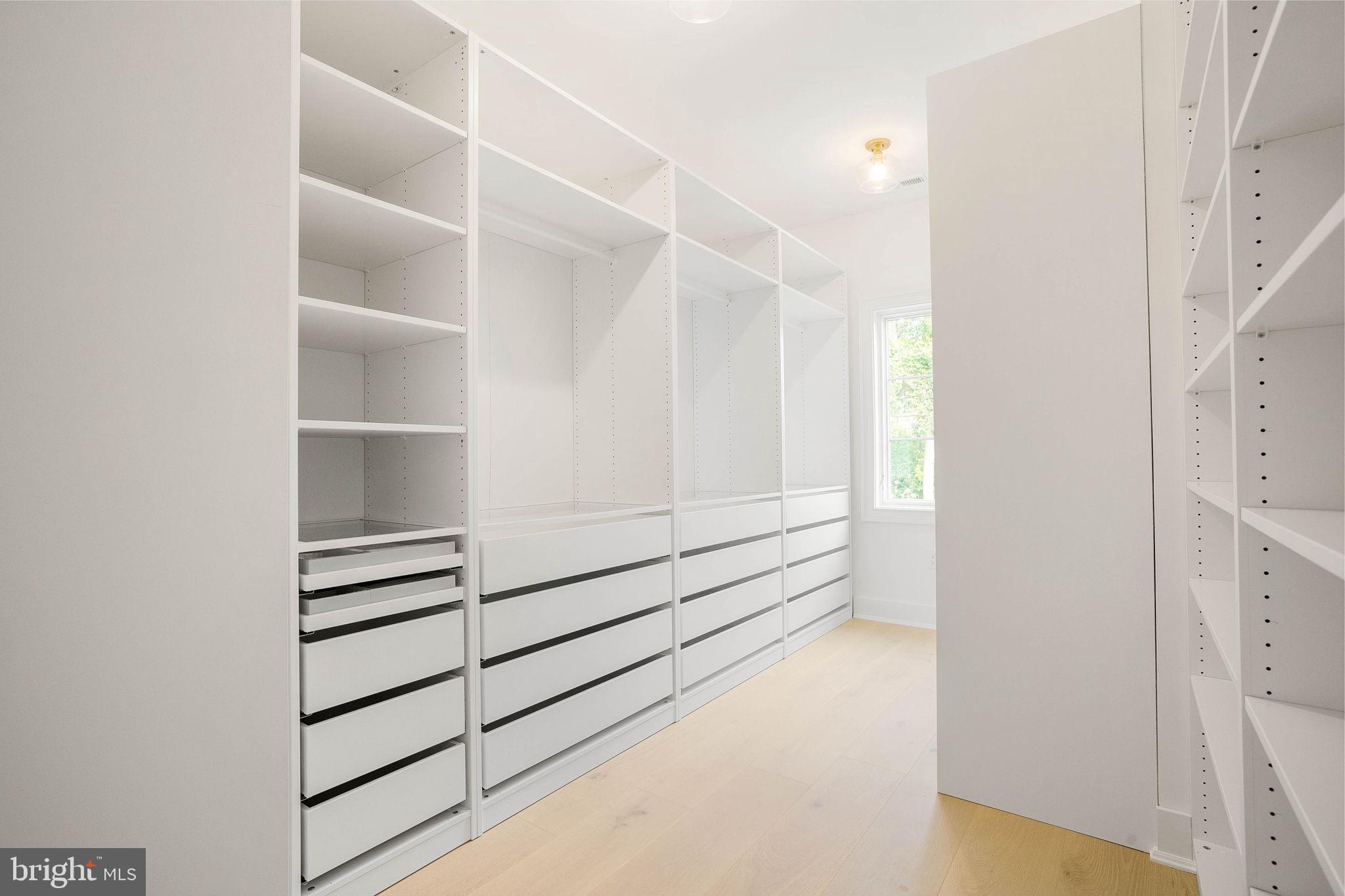 BRYN MAWR - Residential