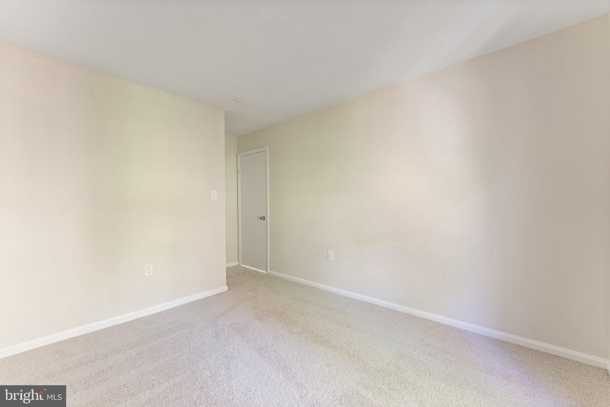 HERITAGE CROSSING - Residential