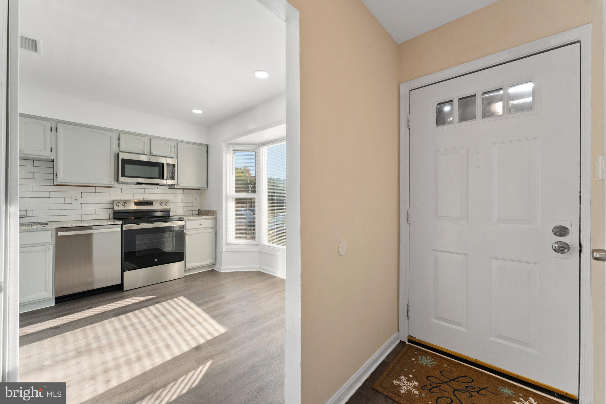 HERITAGE CROSSING - Residential