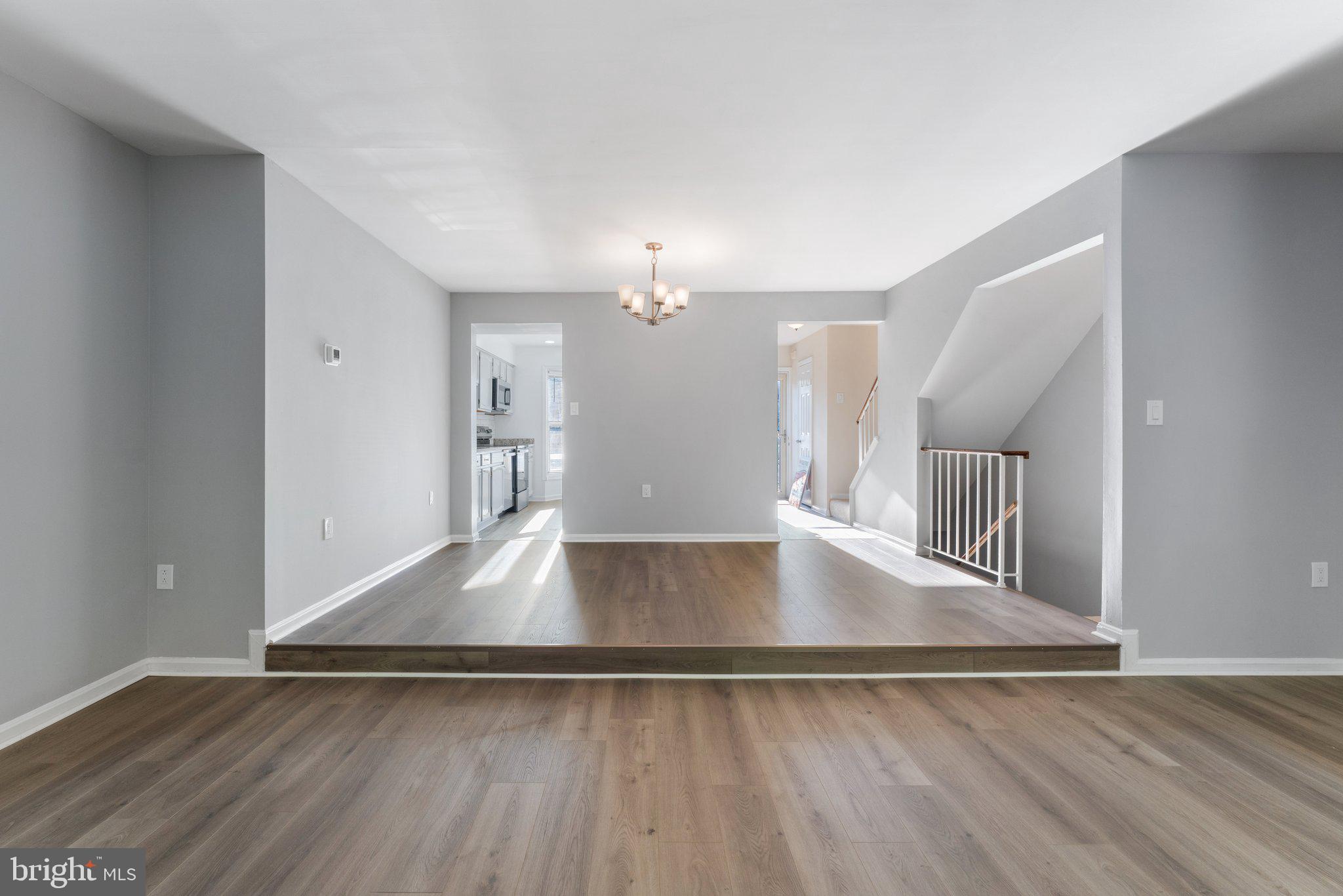 HERITAGE CROSSING - Residential