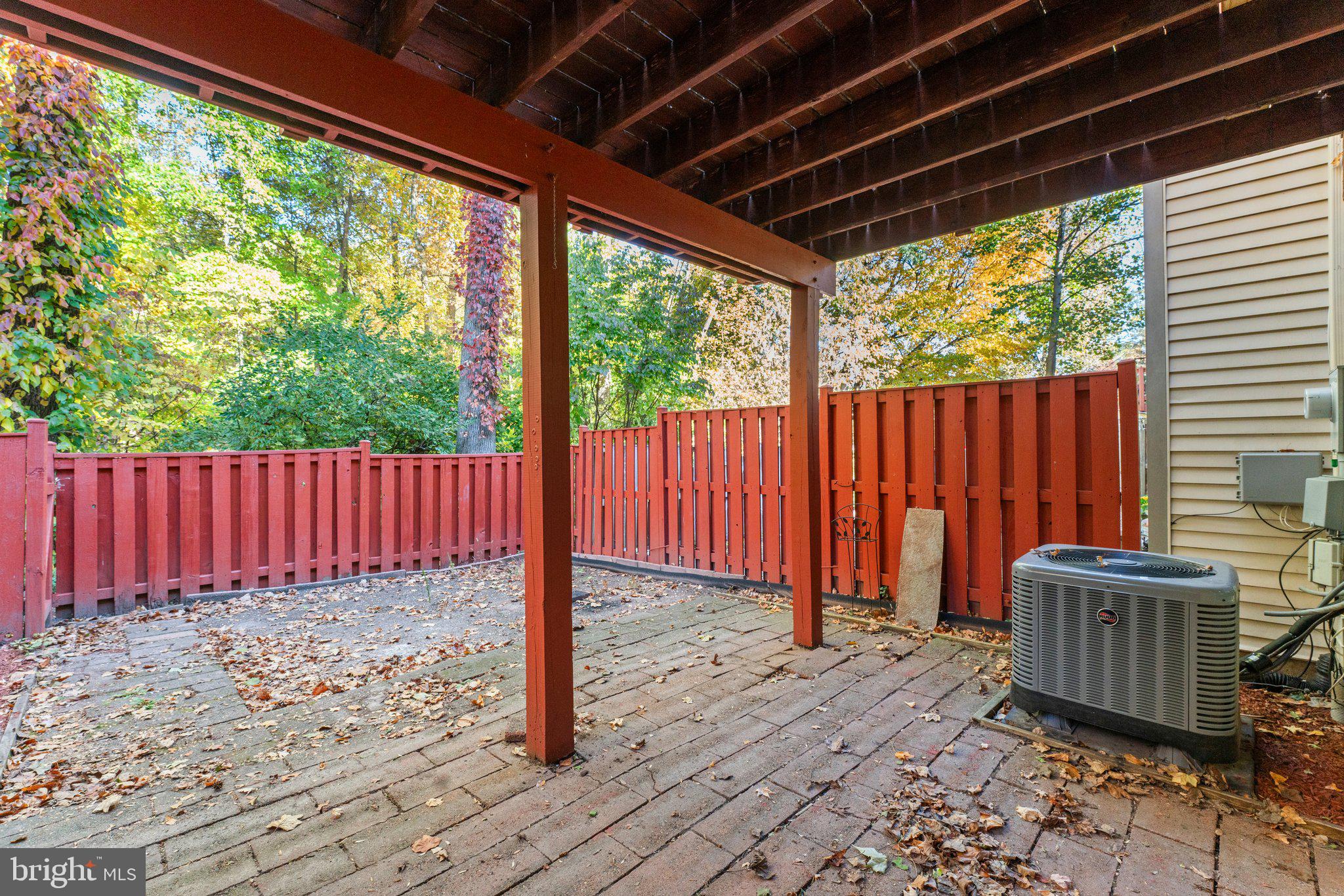 HERITAGE CROSSING - Residential