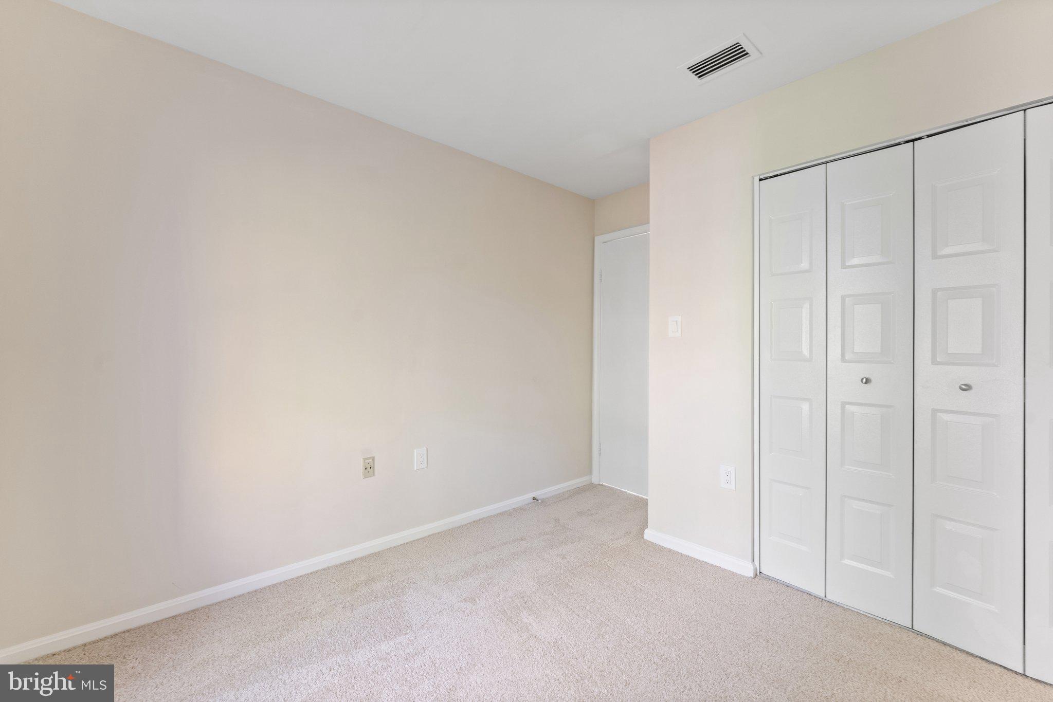 HERITAGE CROSSING - Residential