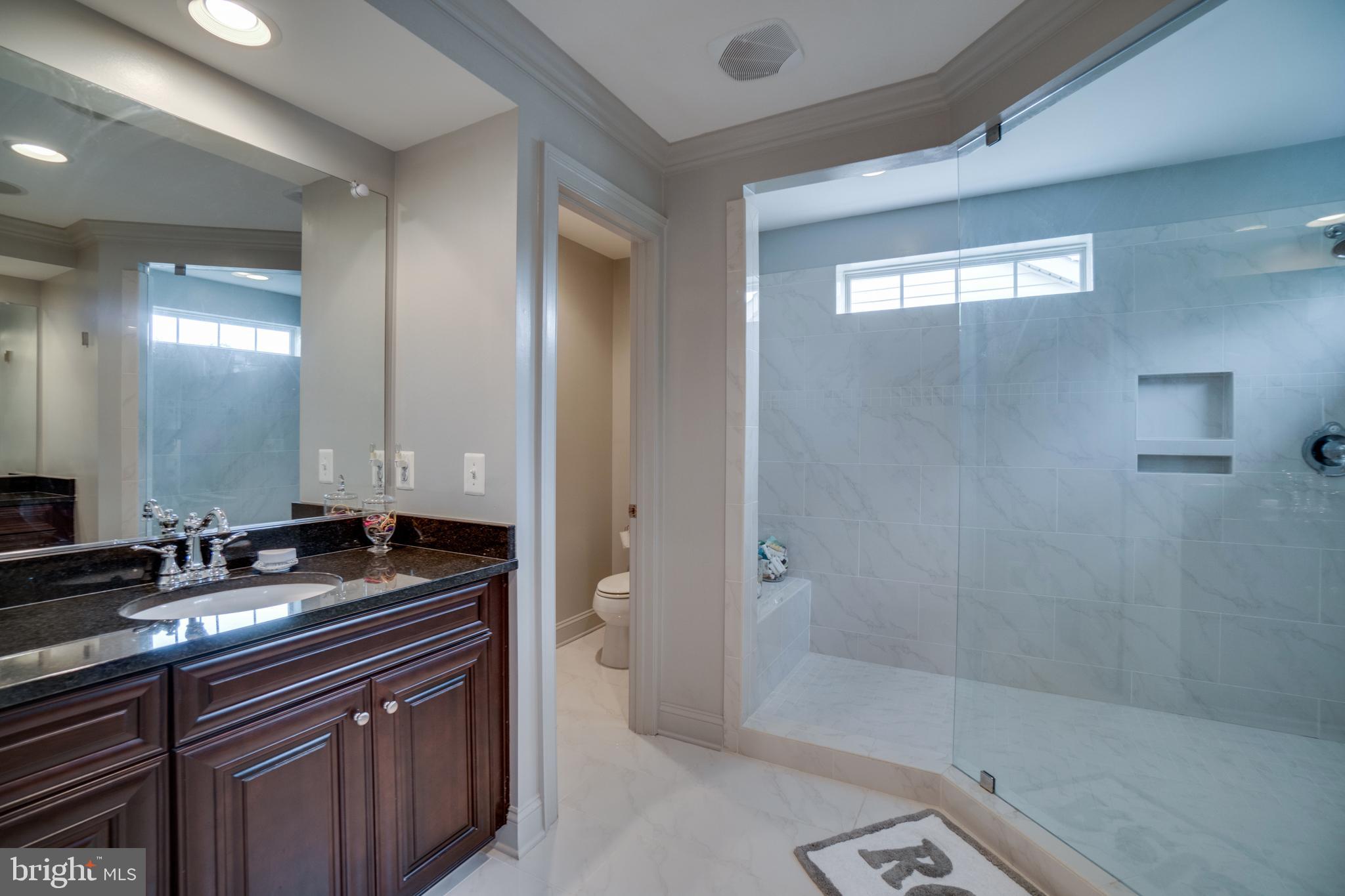 LIBERTY MANOR - Residential