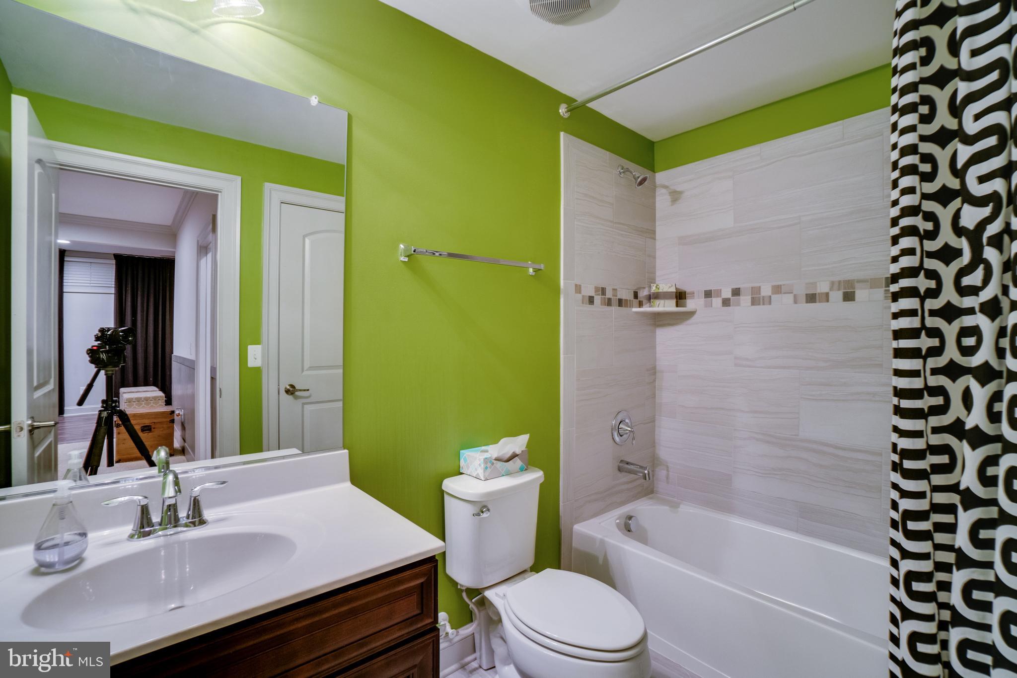 LIBERTY MANOR - Residential