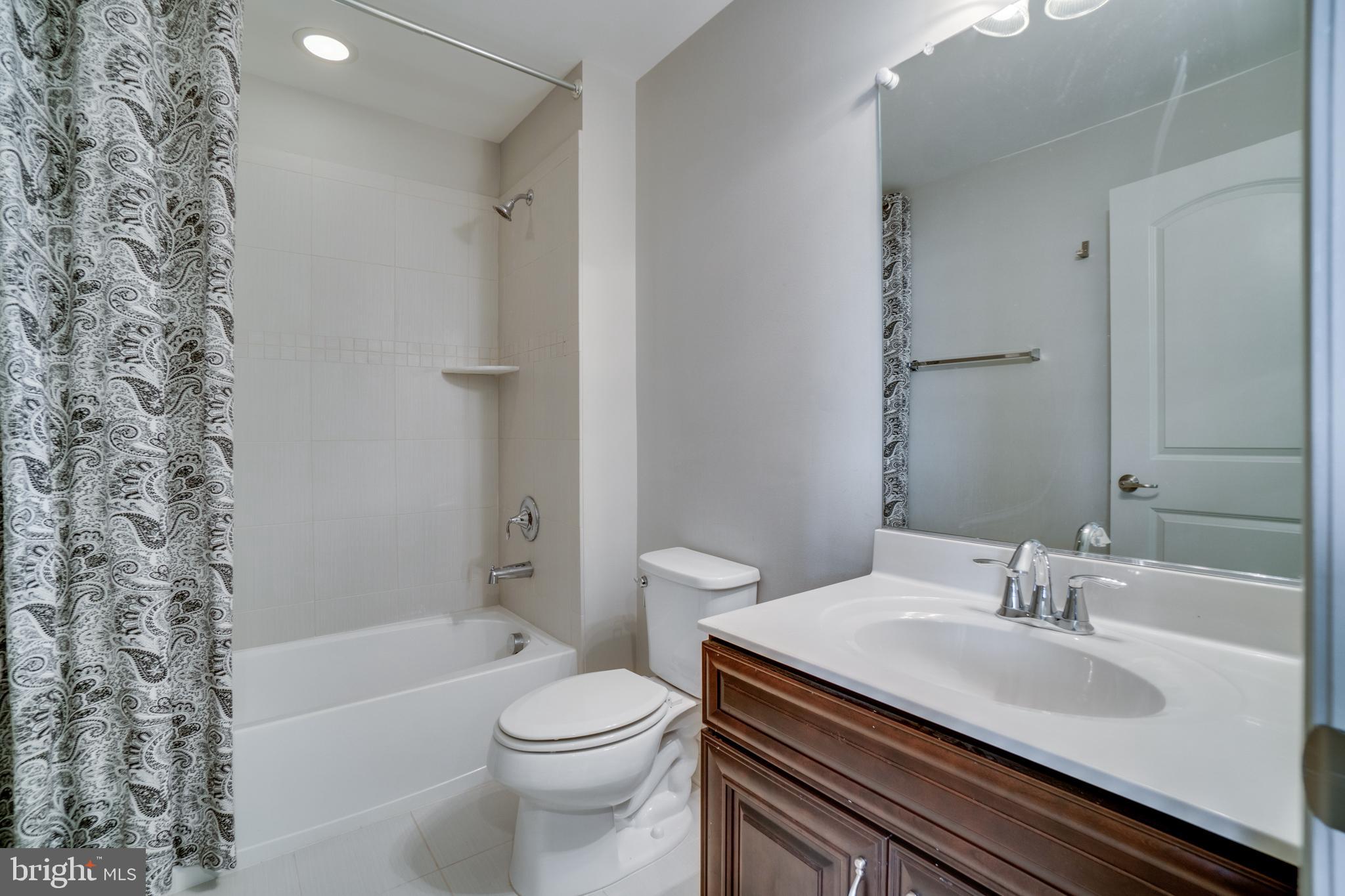 LIBERTY MANOR - Residential