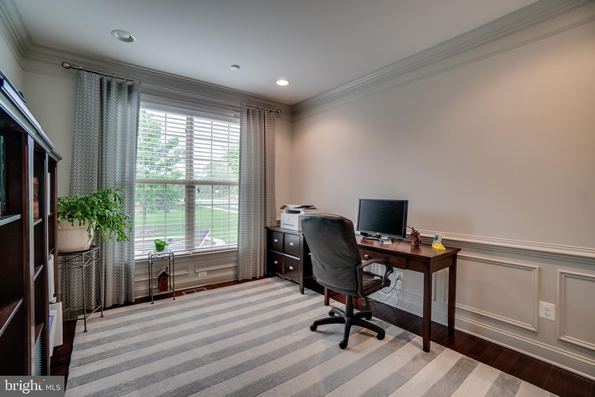 LIBERTY MANOR - Residential