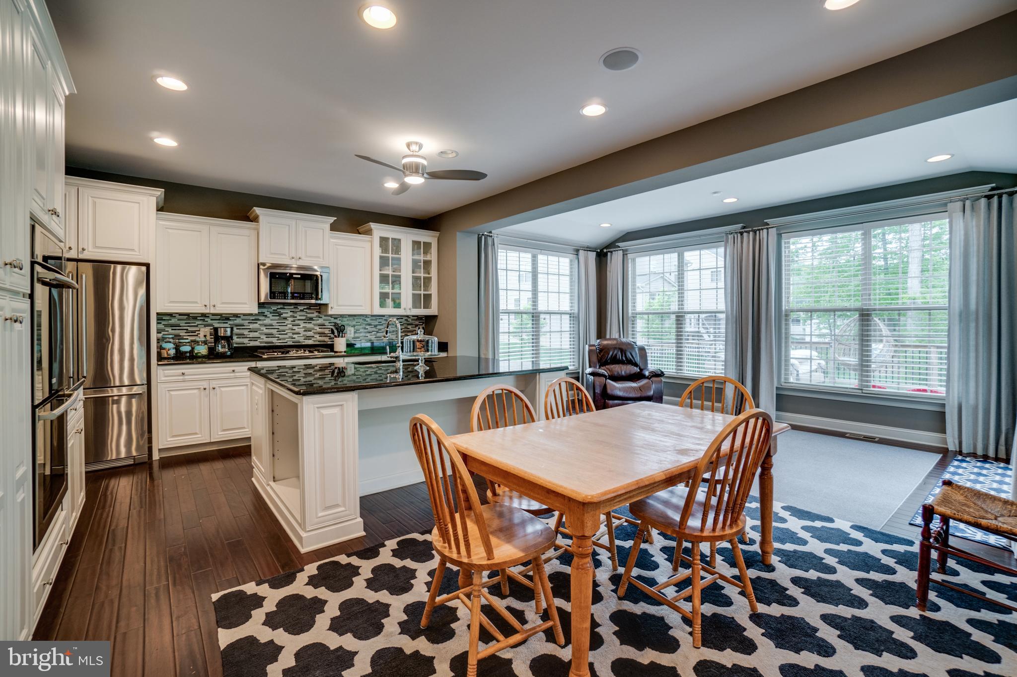 LIBERTY MANOR - Residential