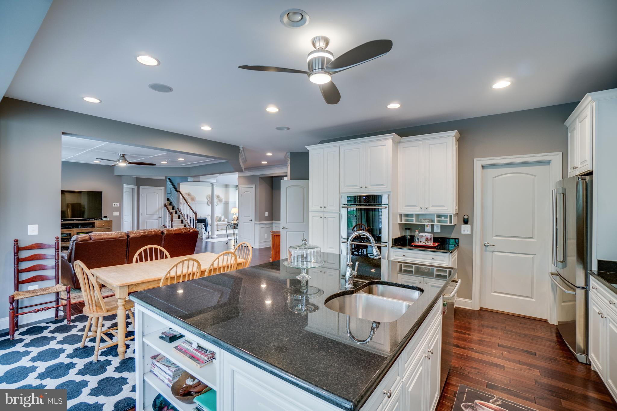 LIBERTY MANOR - Residential