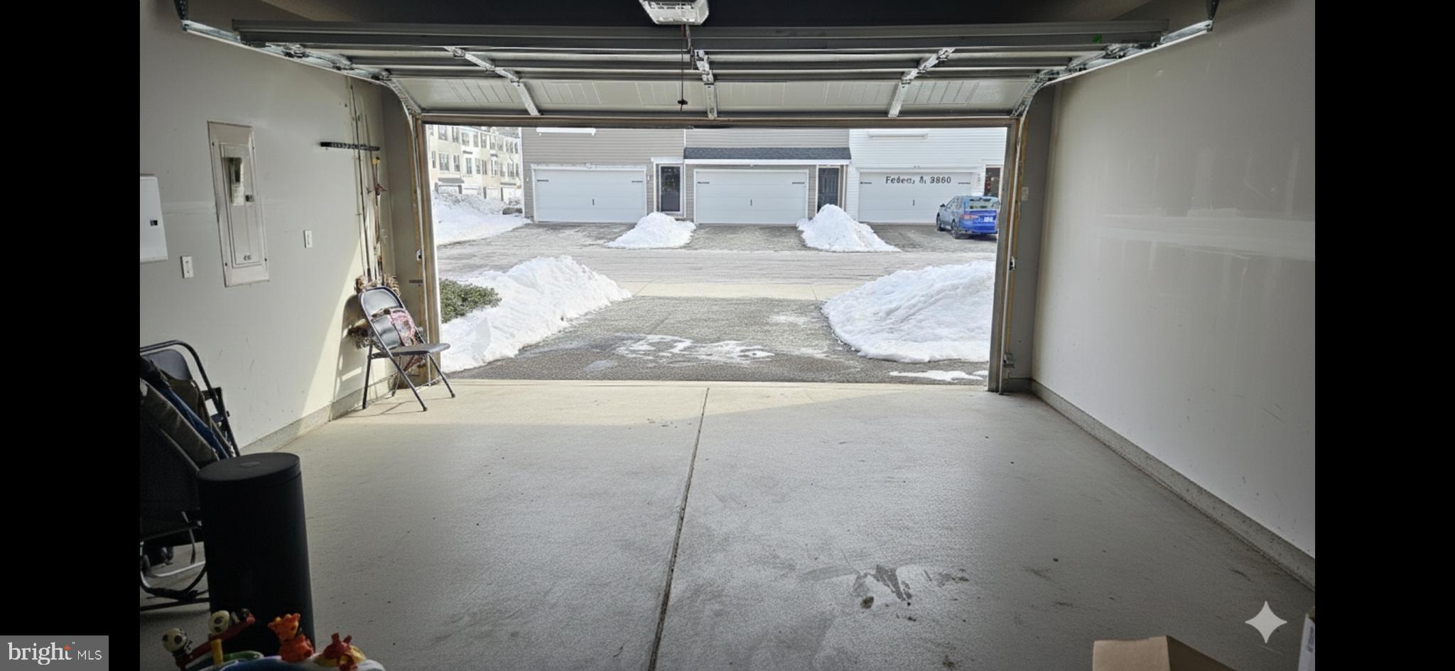 EDGEWATER - Residential