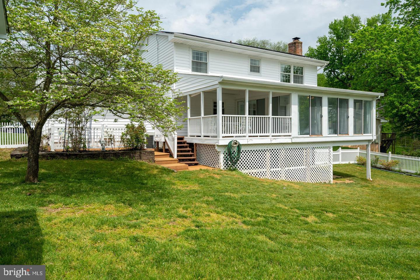 12904 DAUPHIN COURT