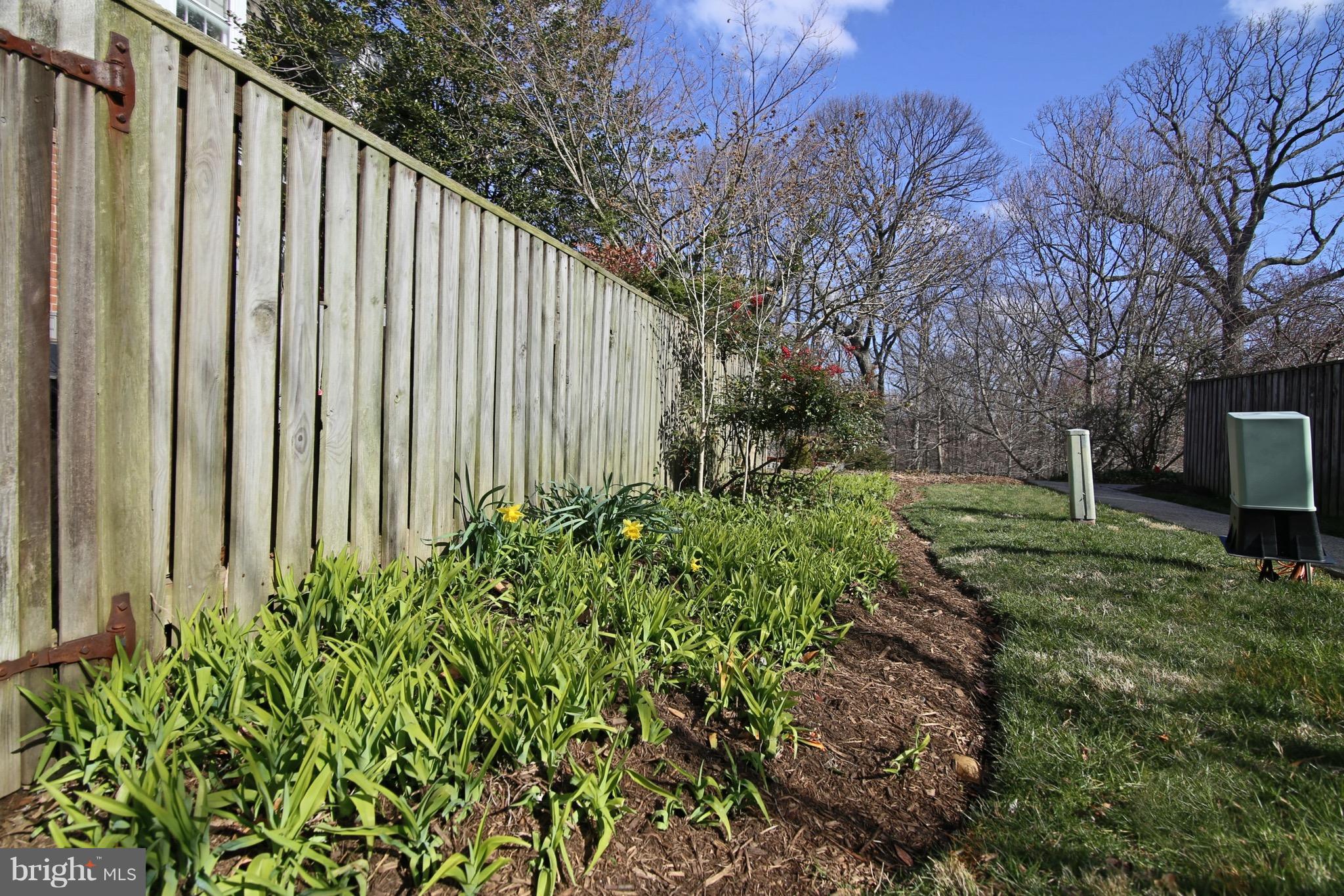 FAIRLINGTON COMMONS - Residential