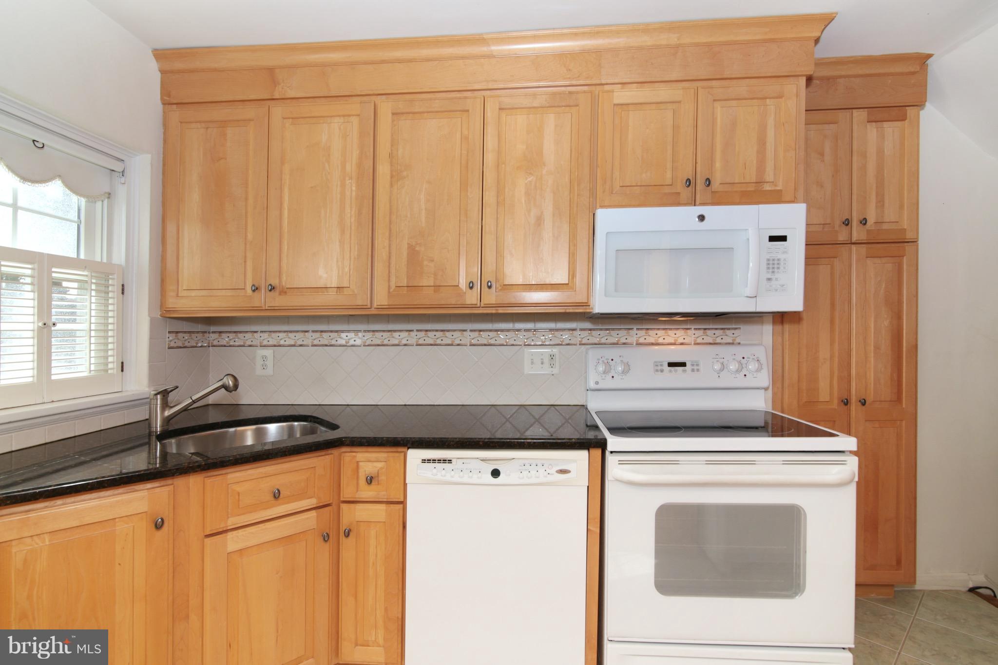 FAIRLINGTON COMMONS - Residential