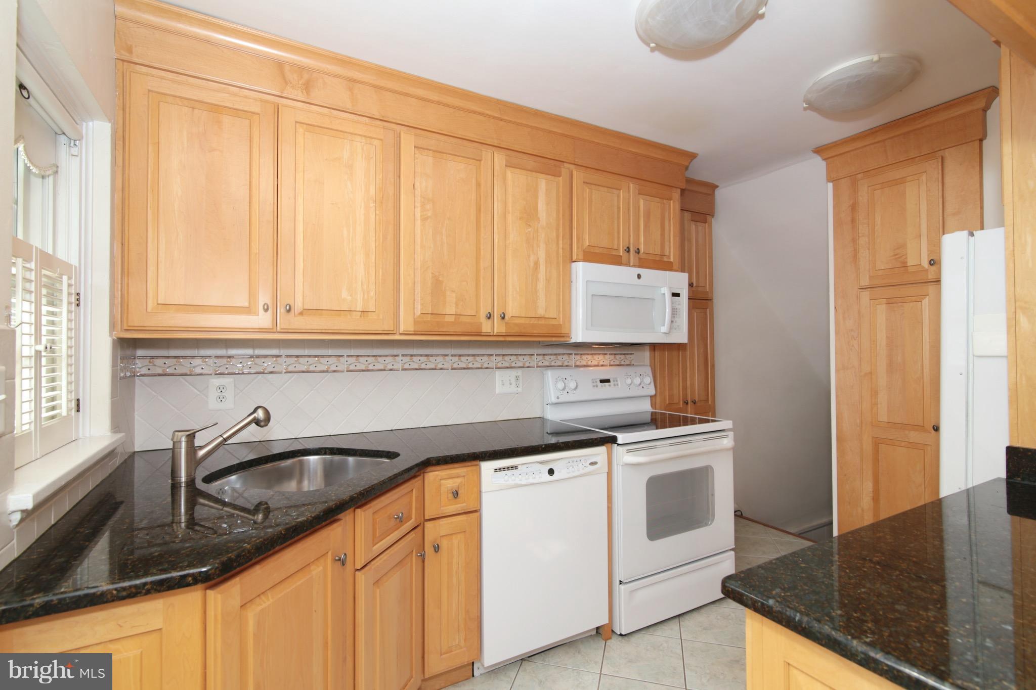 FAIRLINGTON COMMONS - Residential