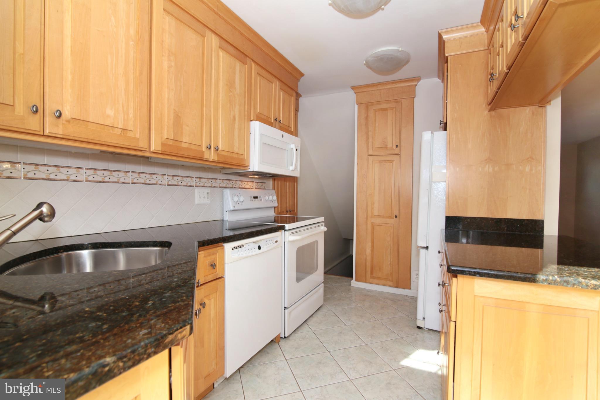 FAIRLINGTON COMMONS - Residential