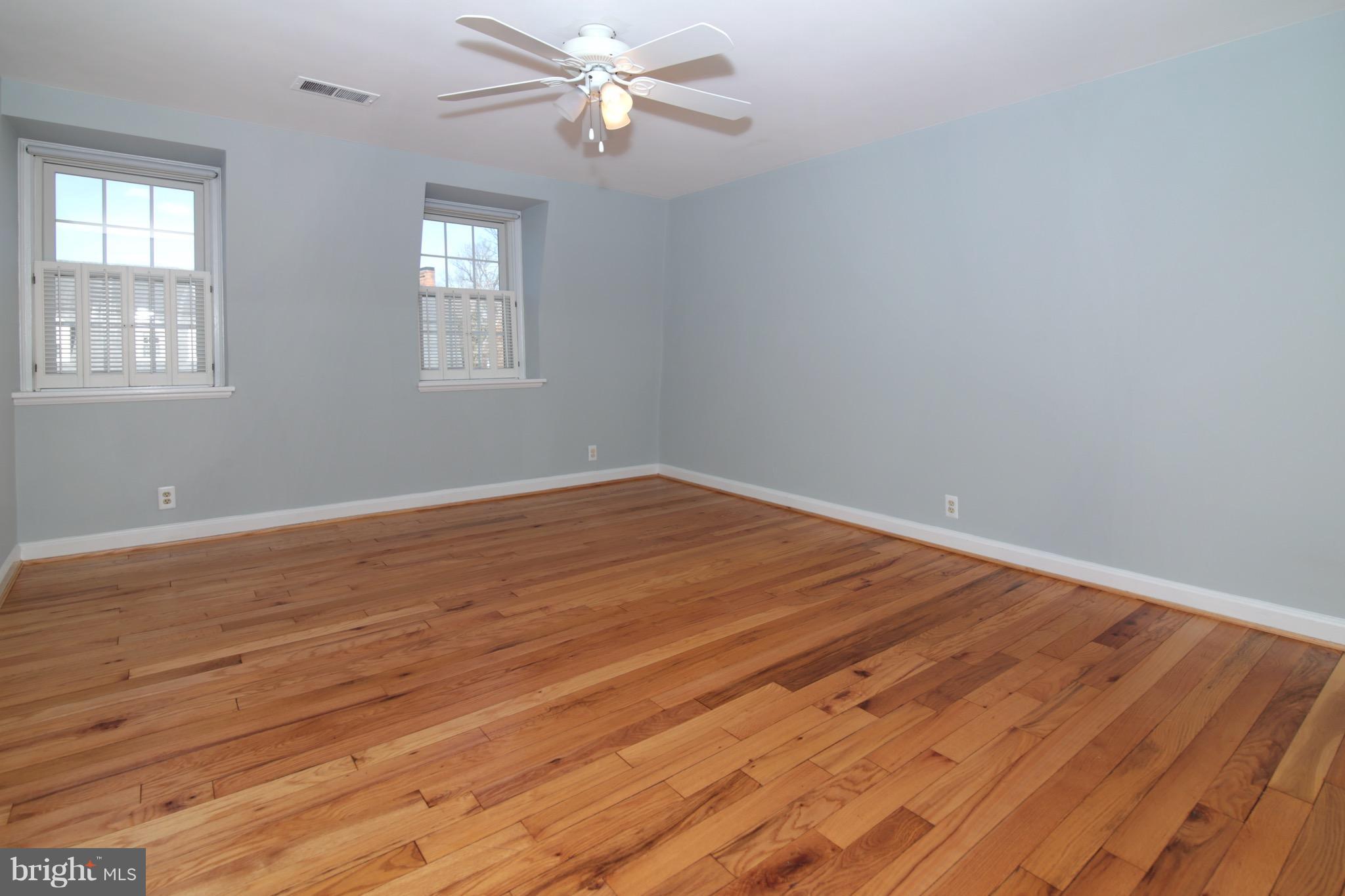 FAIRLINGTON COMMONS - Residential