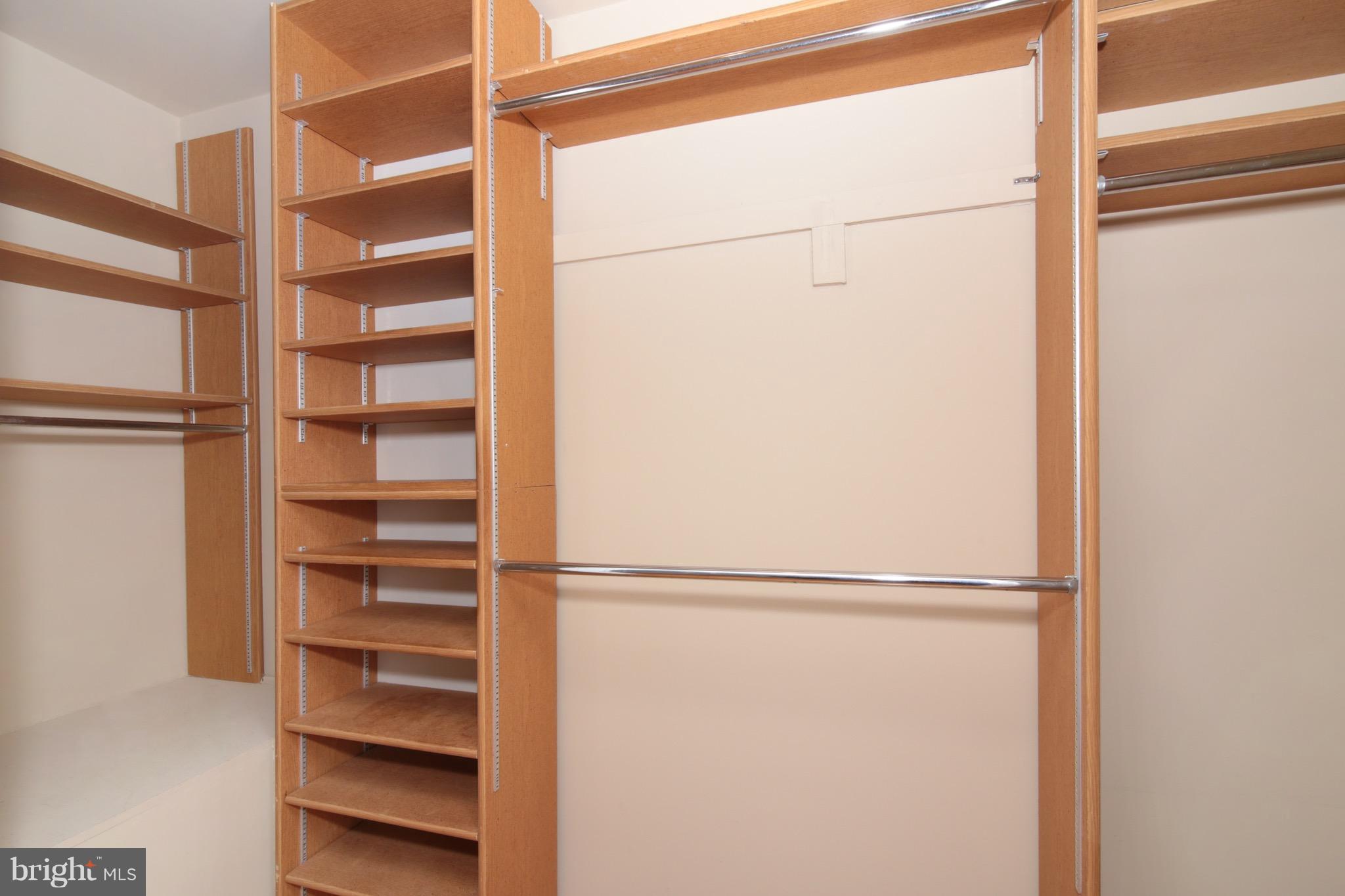 FAIRLINGTON COMMONS - Residential