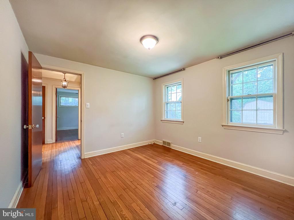 FAIRWAYS - Residential