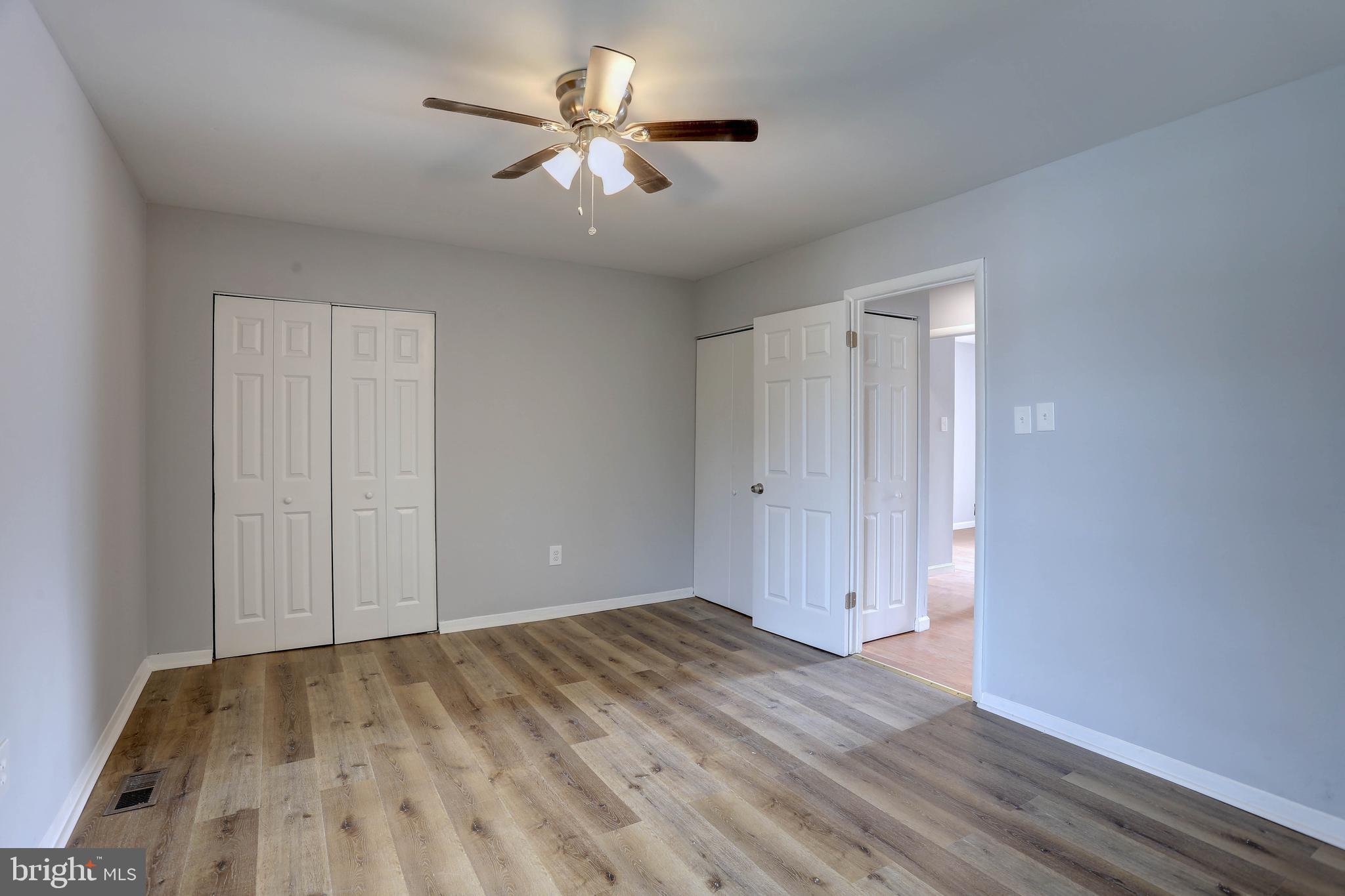 CROFTON MEADOWS - Residential