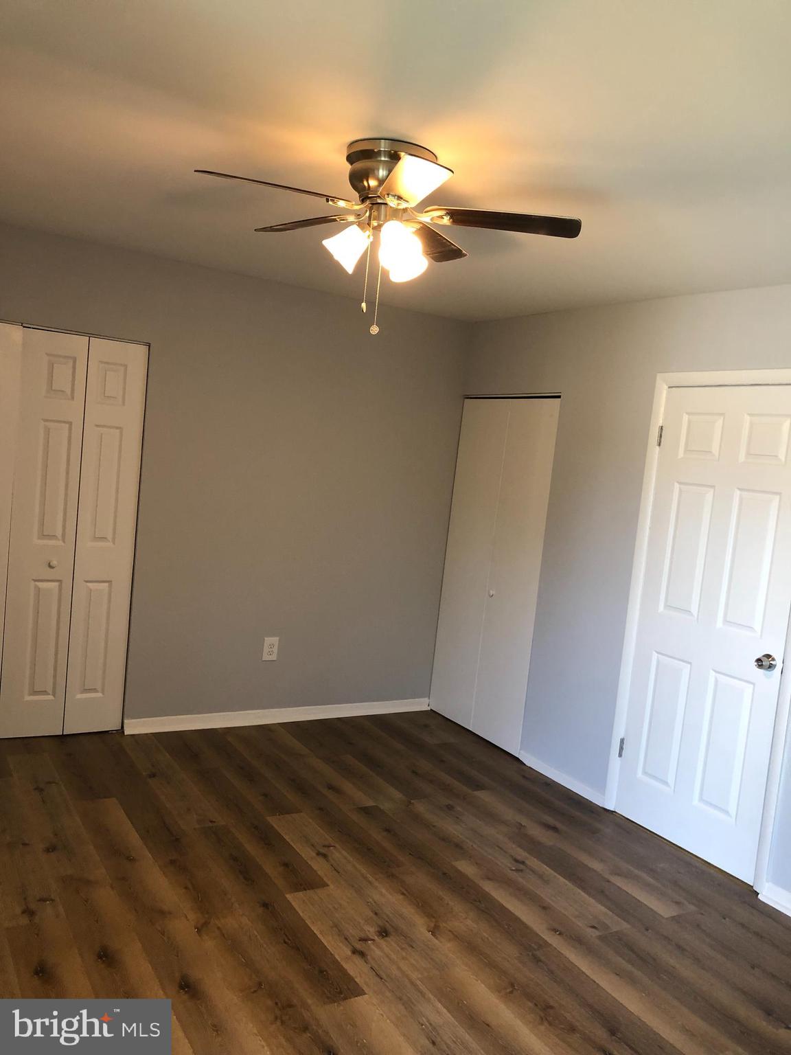 CROFTON MEADOWS - Residential