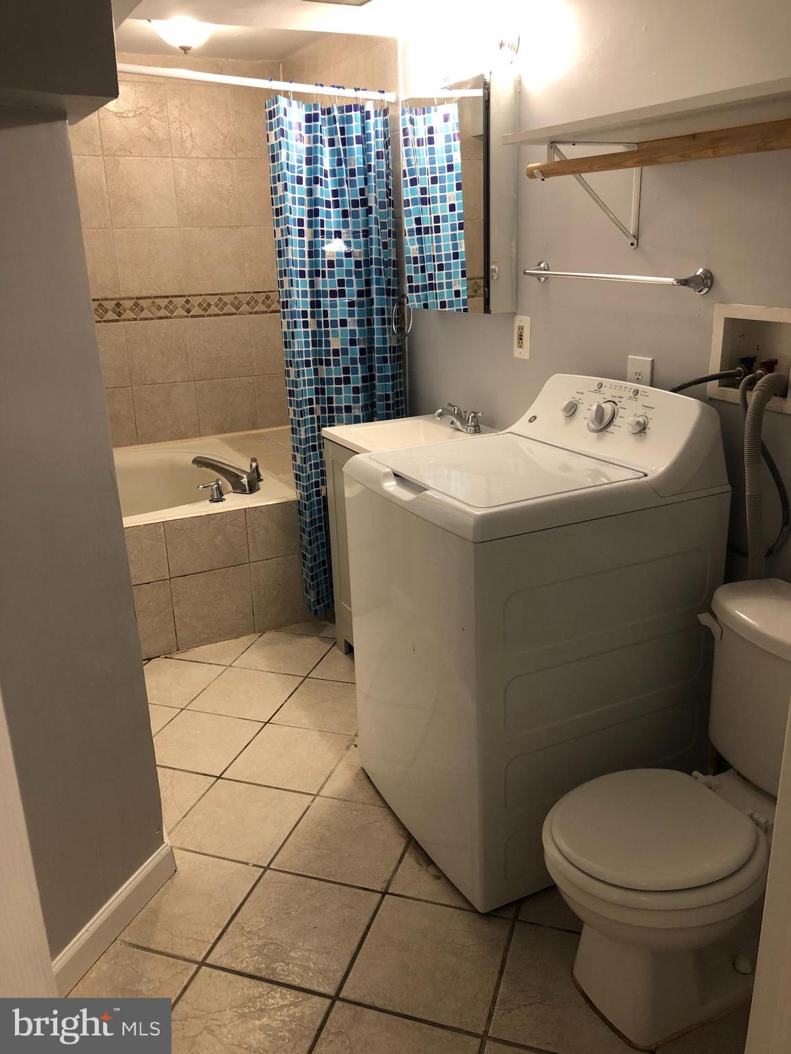 CROFTON MEADOWS - Residential