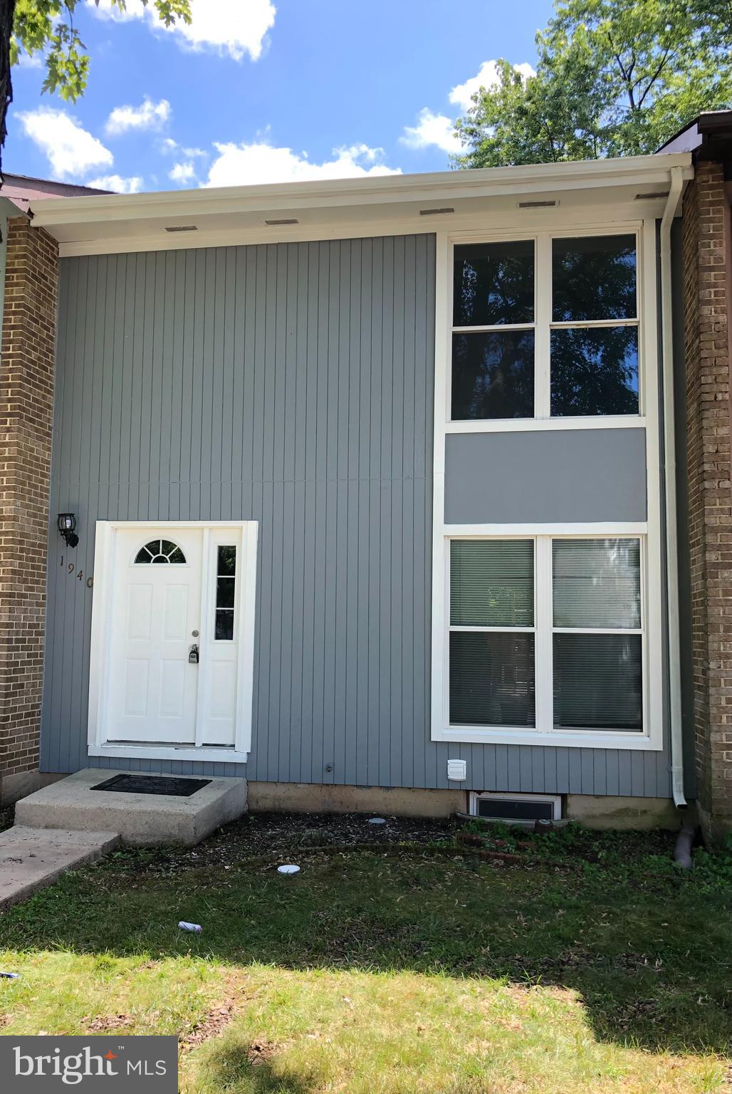 CROFTON MEADOWS - Residential