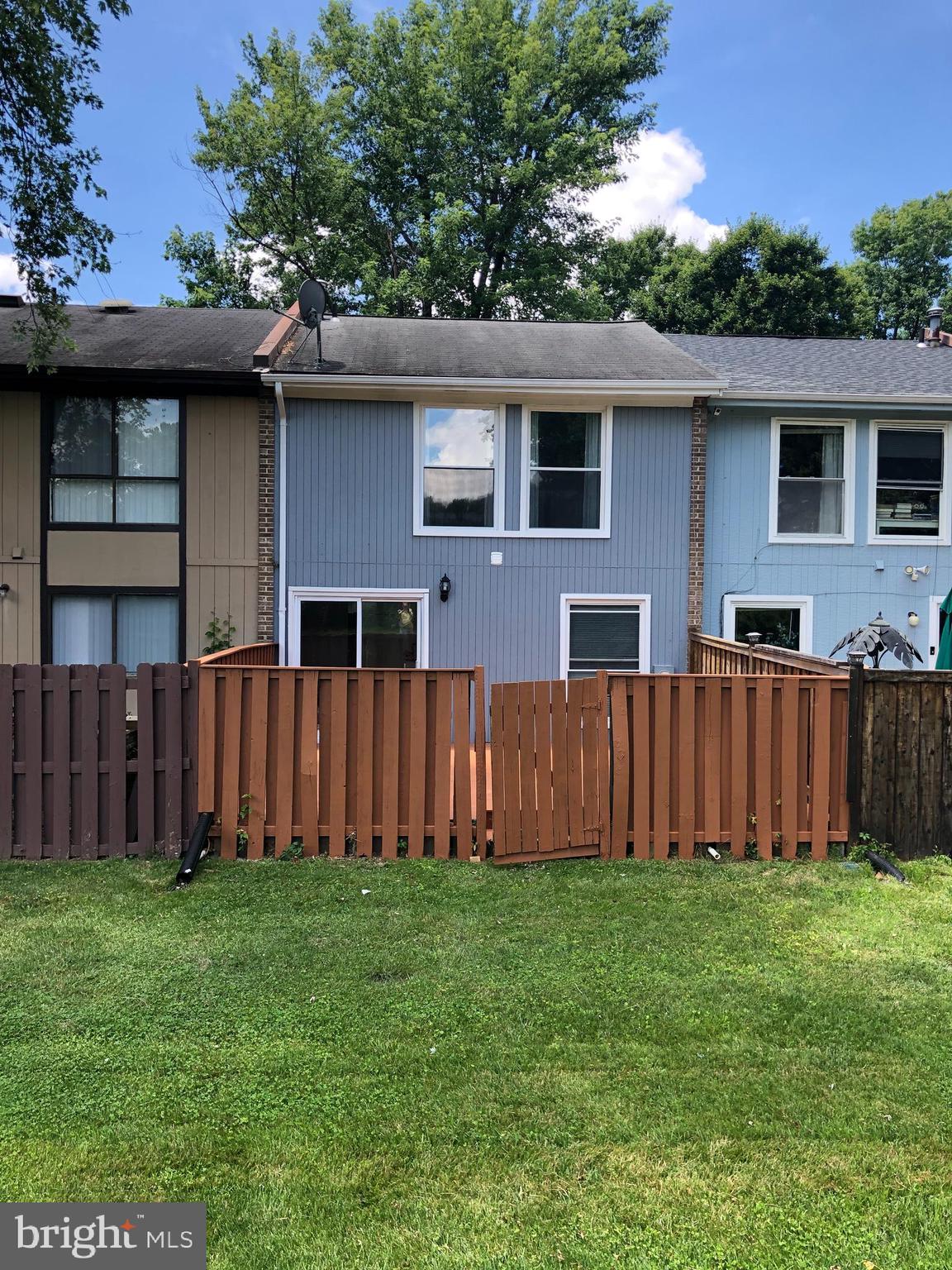 CROFTON MEADOWS - Residential