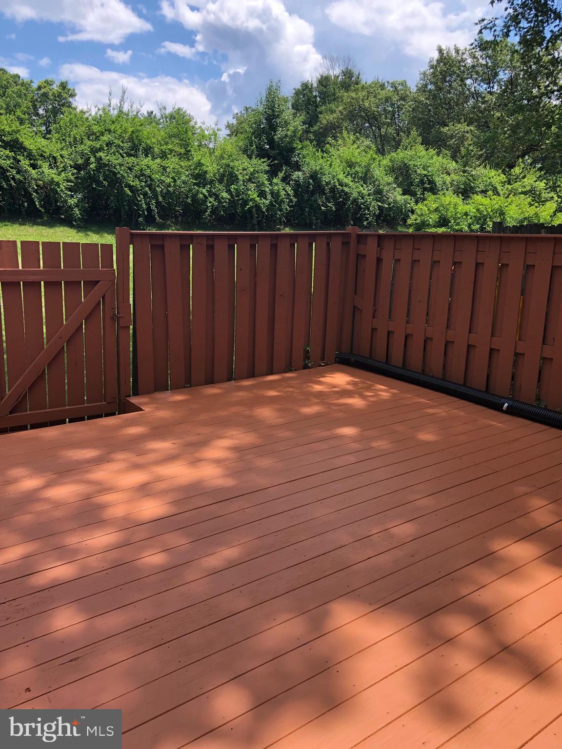 CROFTON MEADOWS - Residential