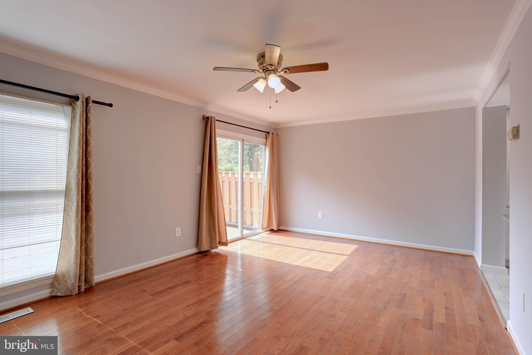 CROFTON MEADOWS - Residential