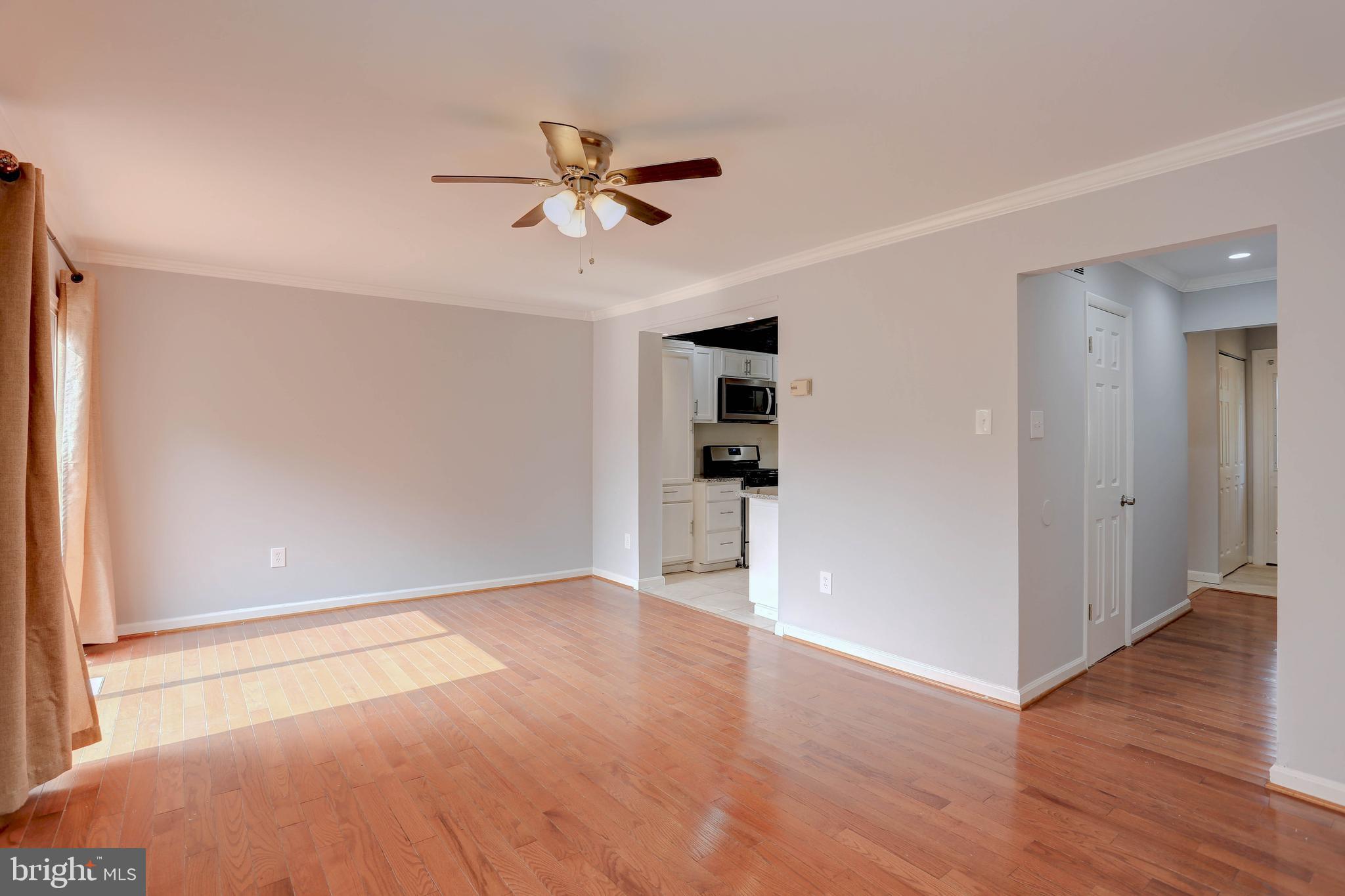 CROFTON MEADOWS - Residential