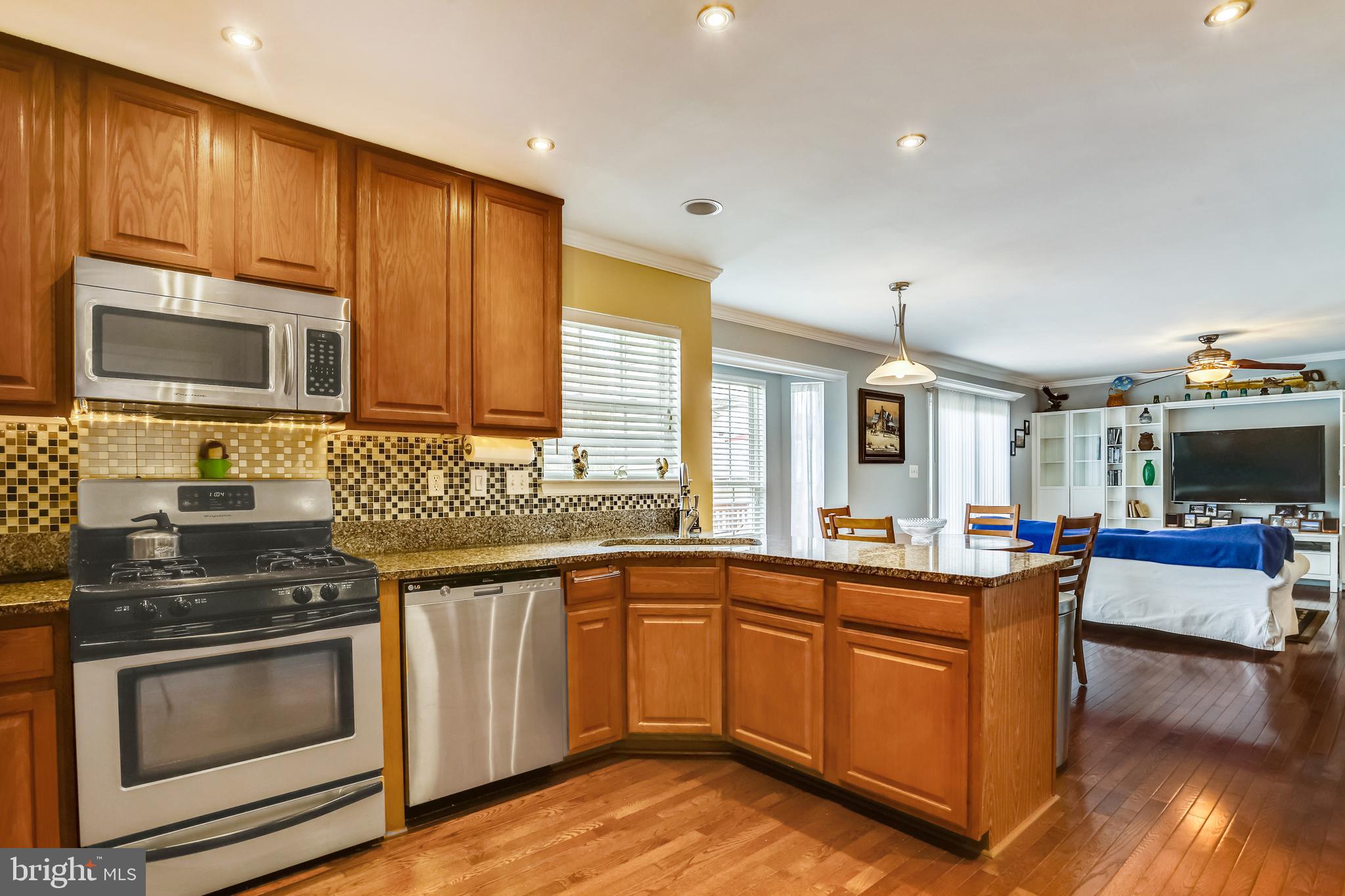 DALE CITY - Residential