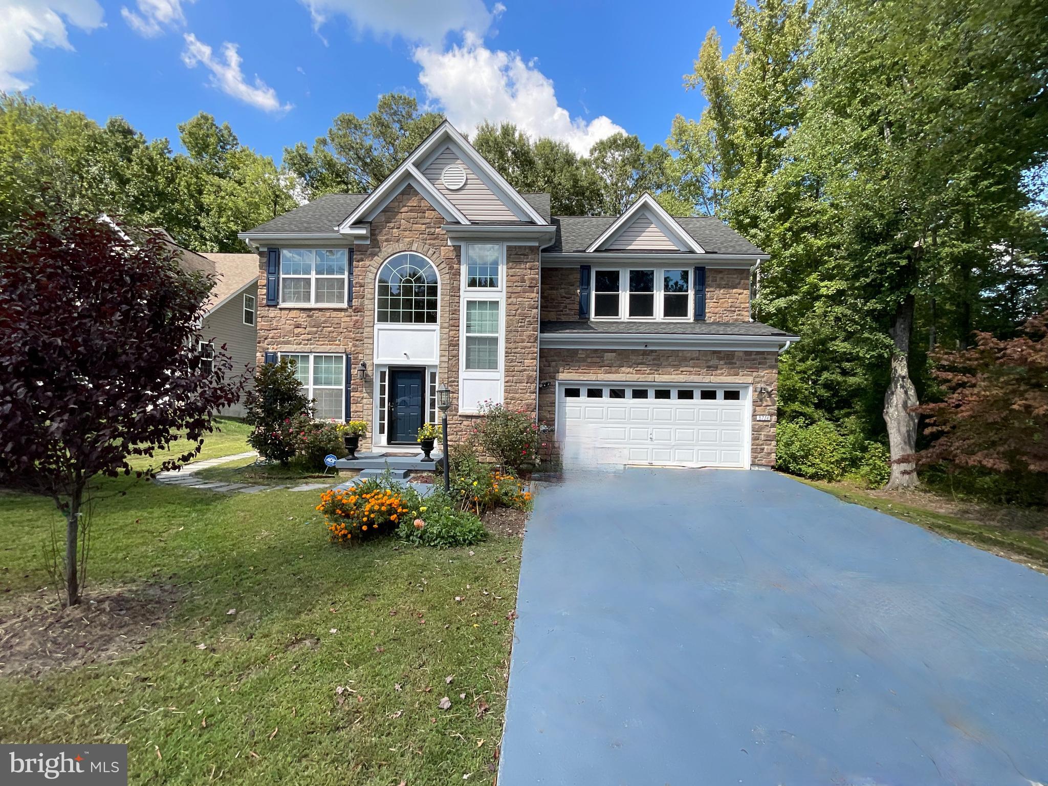 BRACEY ESTATES - Residential Lease