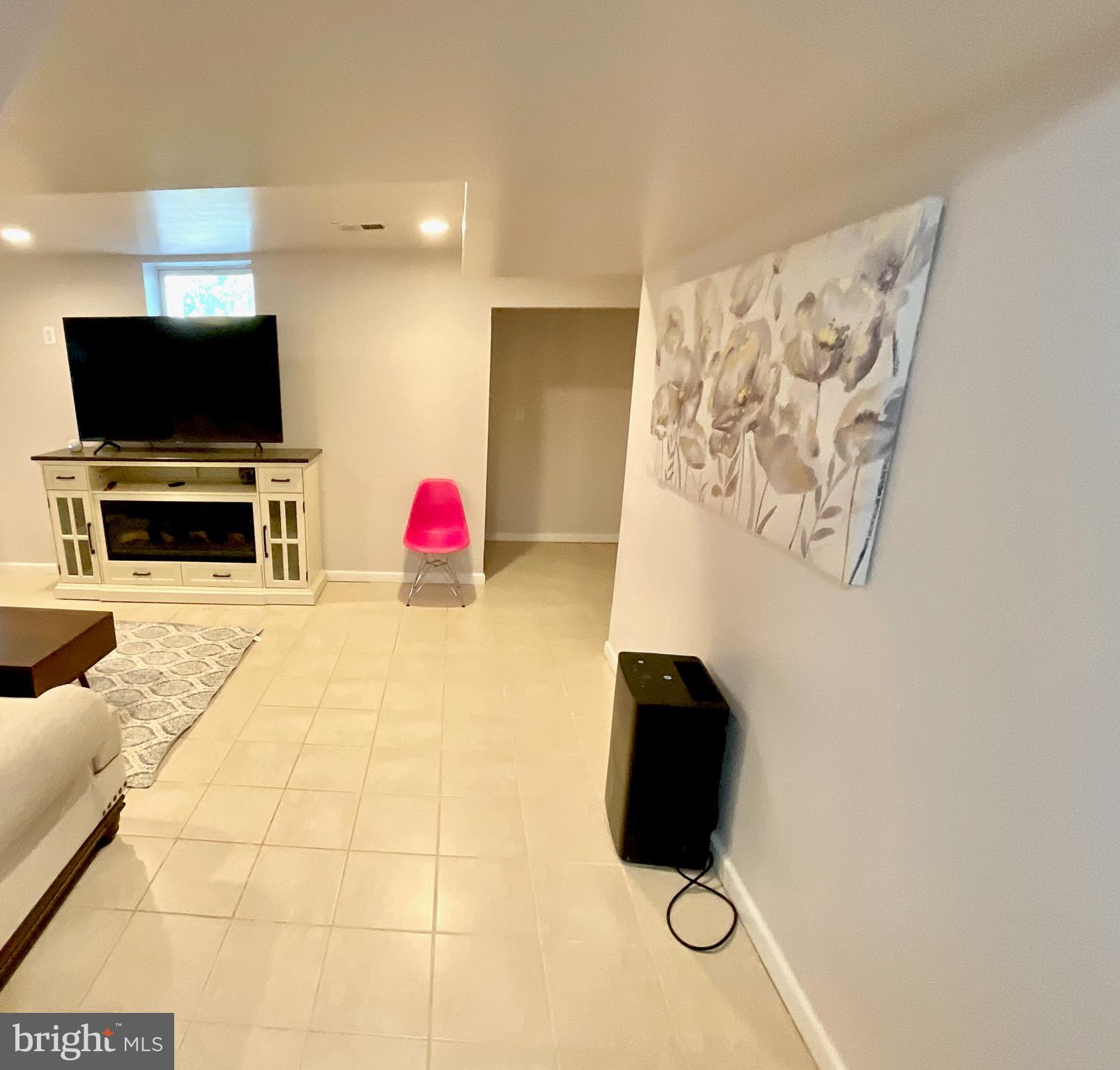 BRACEY ESTATES - Residential Lease