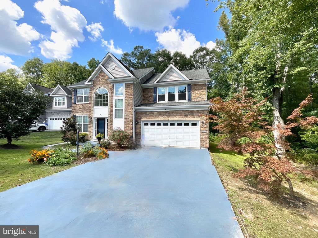 Photo of 8714 Grassland Court, WALDORF, MD 20603 (MLS # MDCH2047678)