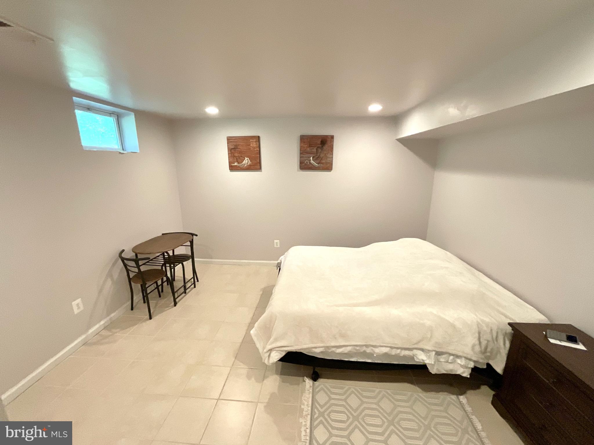 BRACEY ESTATES - Residential Lease