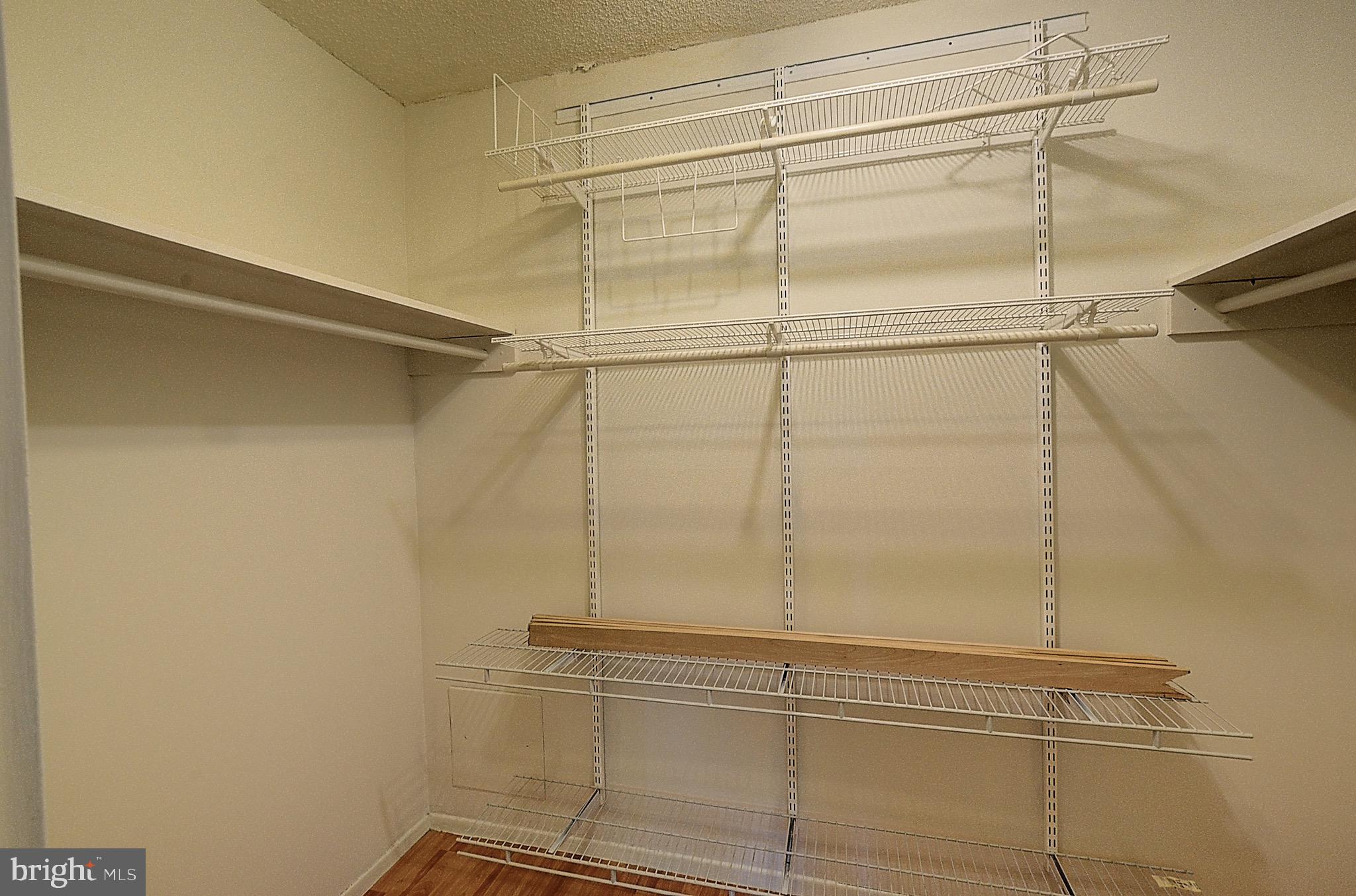 PROMENADE TOWERS - Residential Lease