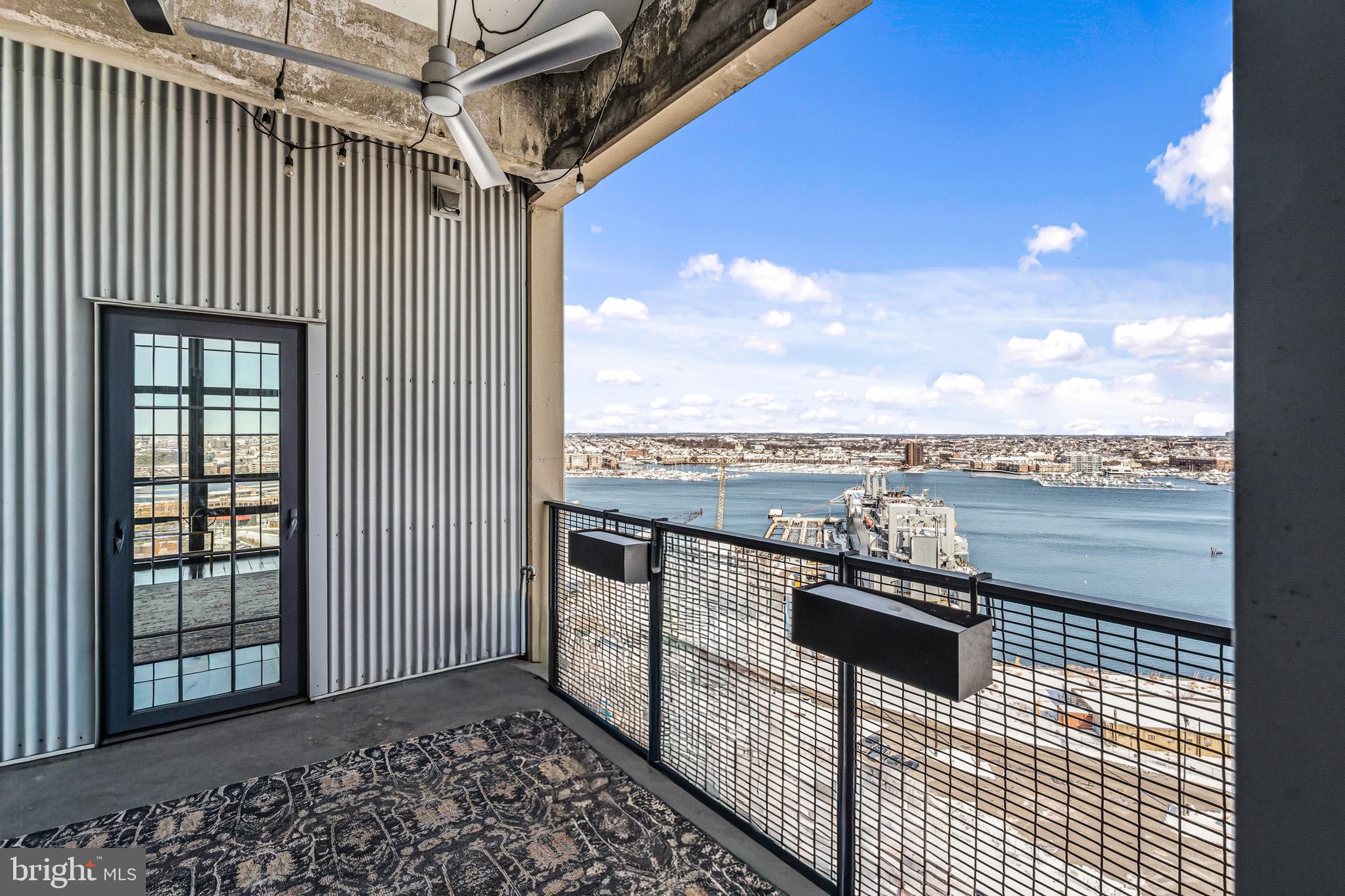 LOCUST POINT - Residential