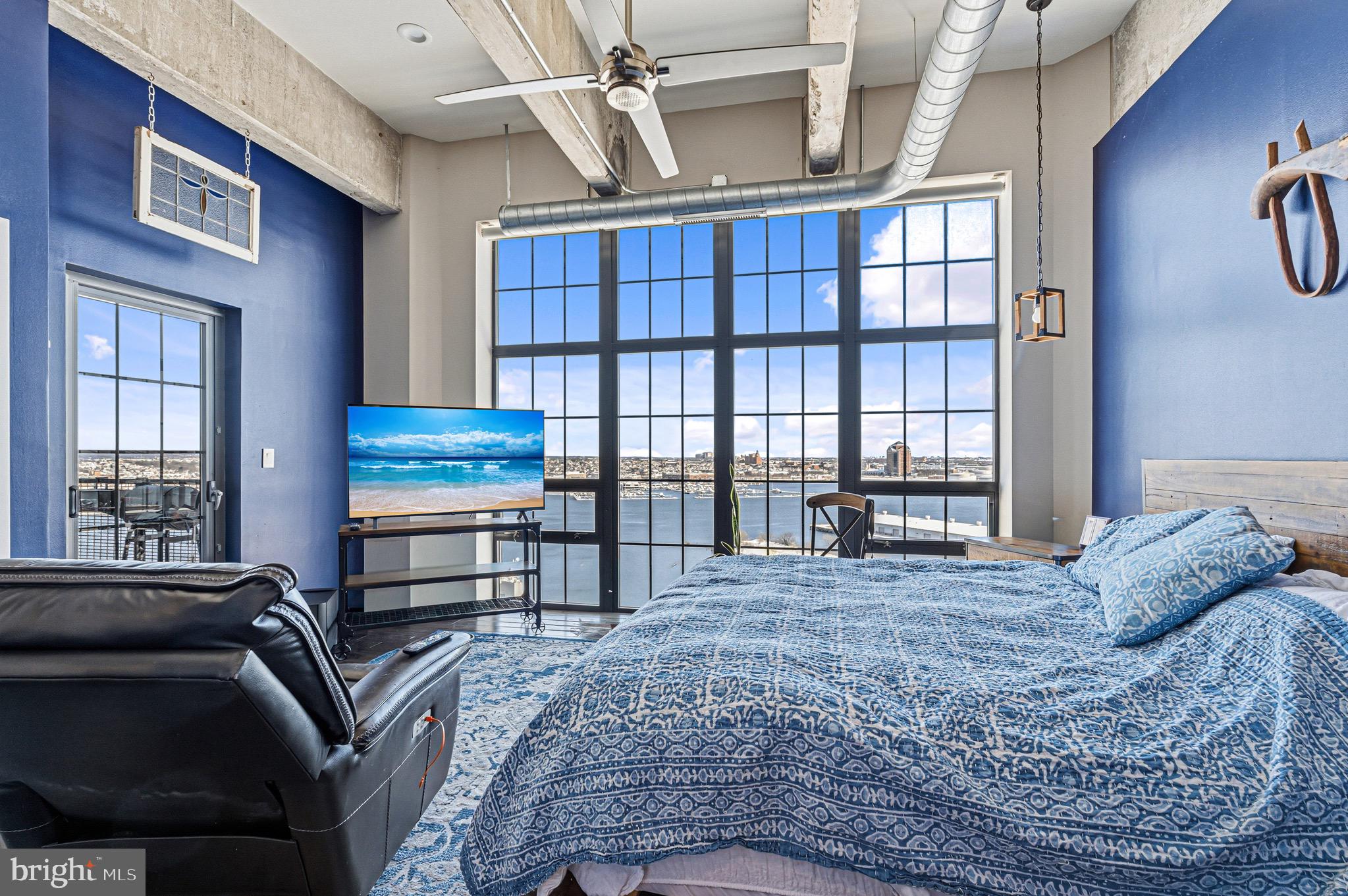 LOCUST POINT - Residential