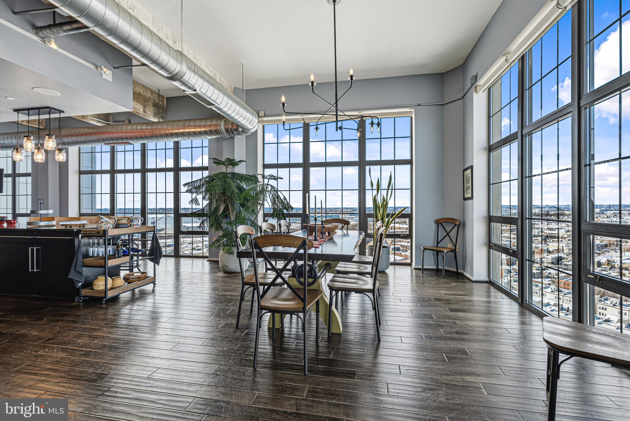 1200 STEUART STREET 1711