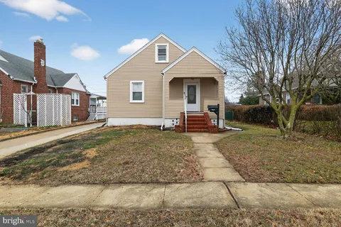 MLS: MDBC2154378