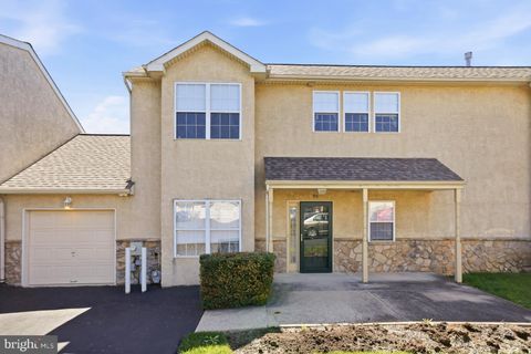 90 STUART DRIVE NORRISTOWN PA 19401