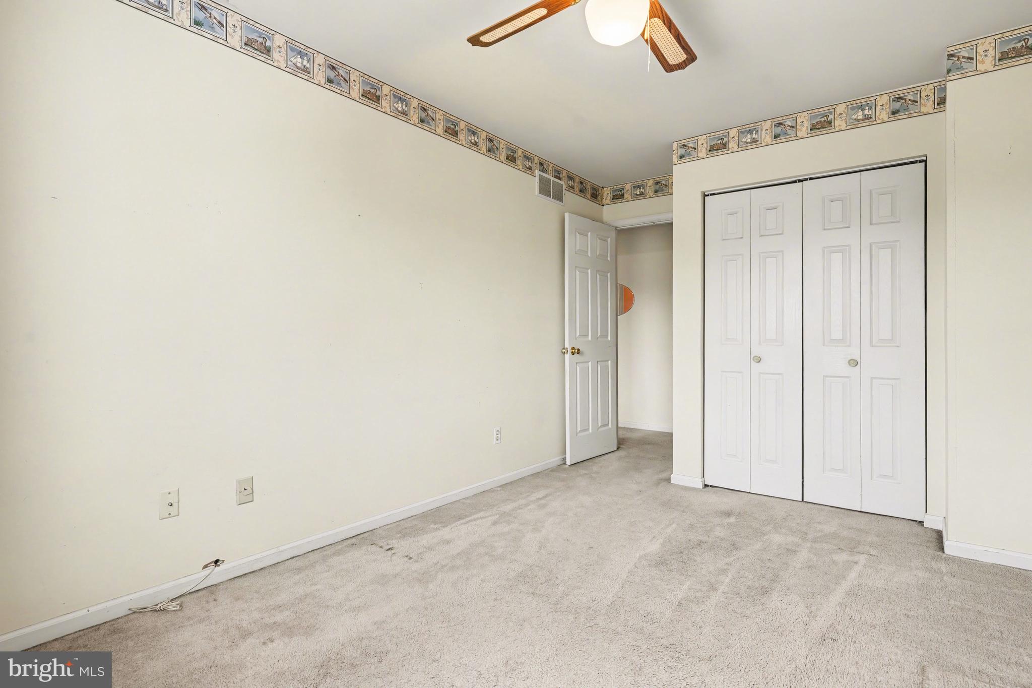 STRAWBERRY FIELDS - Residential