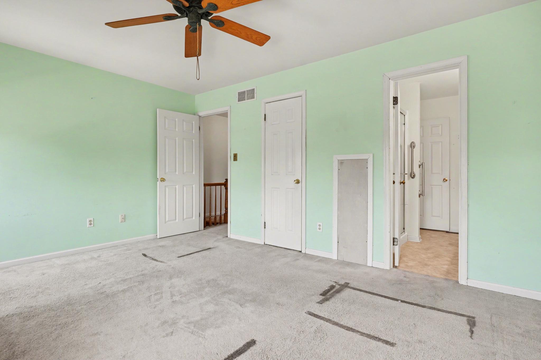 STRAWBERRY FIELDS - Residential