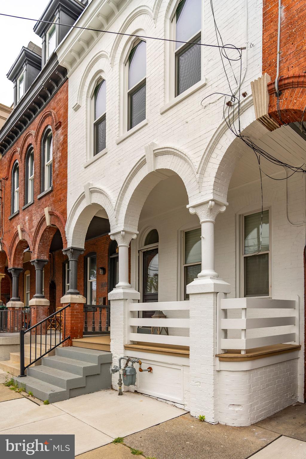 LANCASTER - Residential