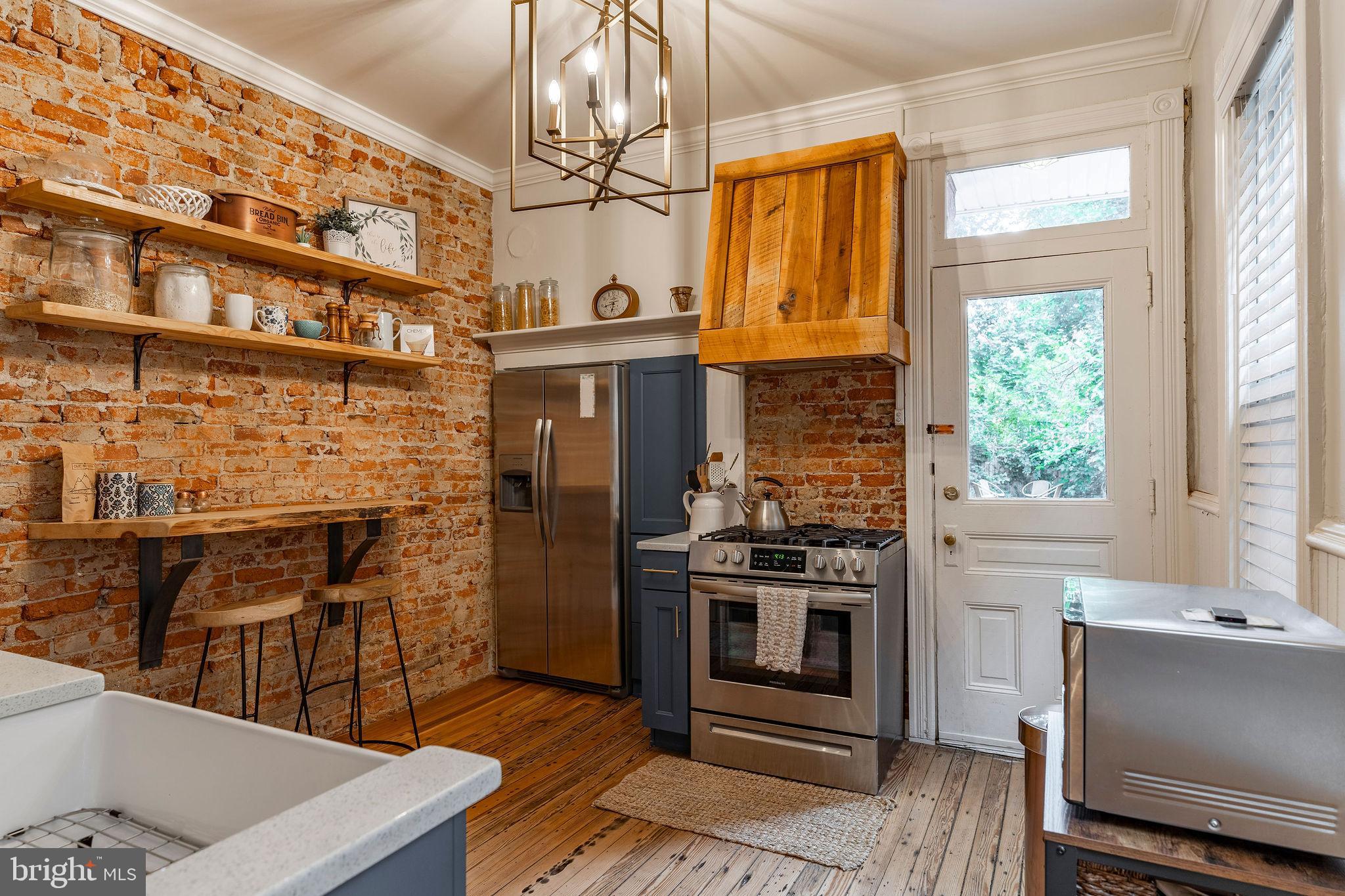 LANCASTER - Residential