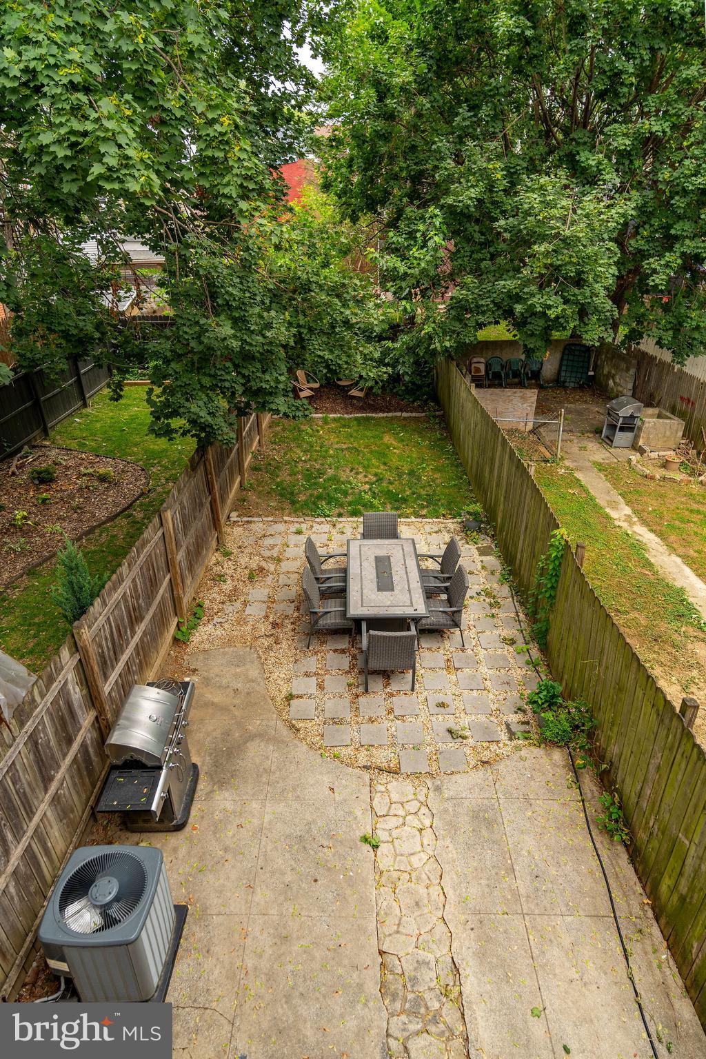 LANCASTER - Residential