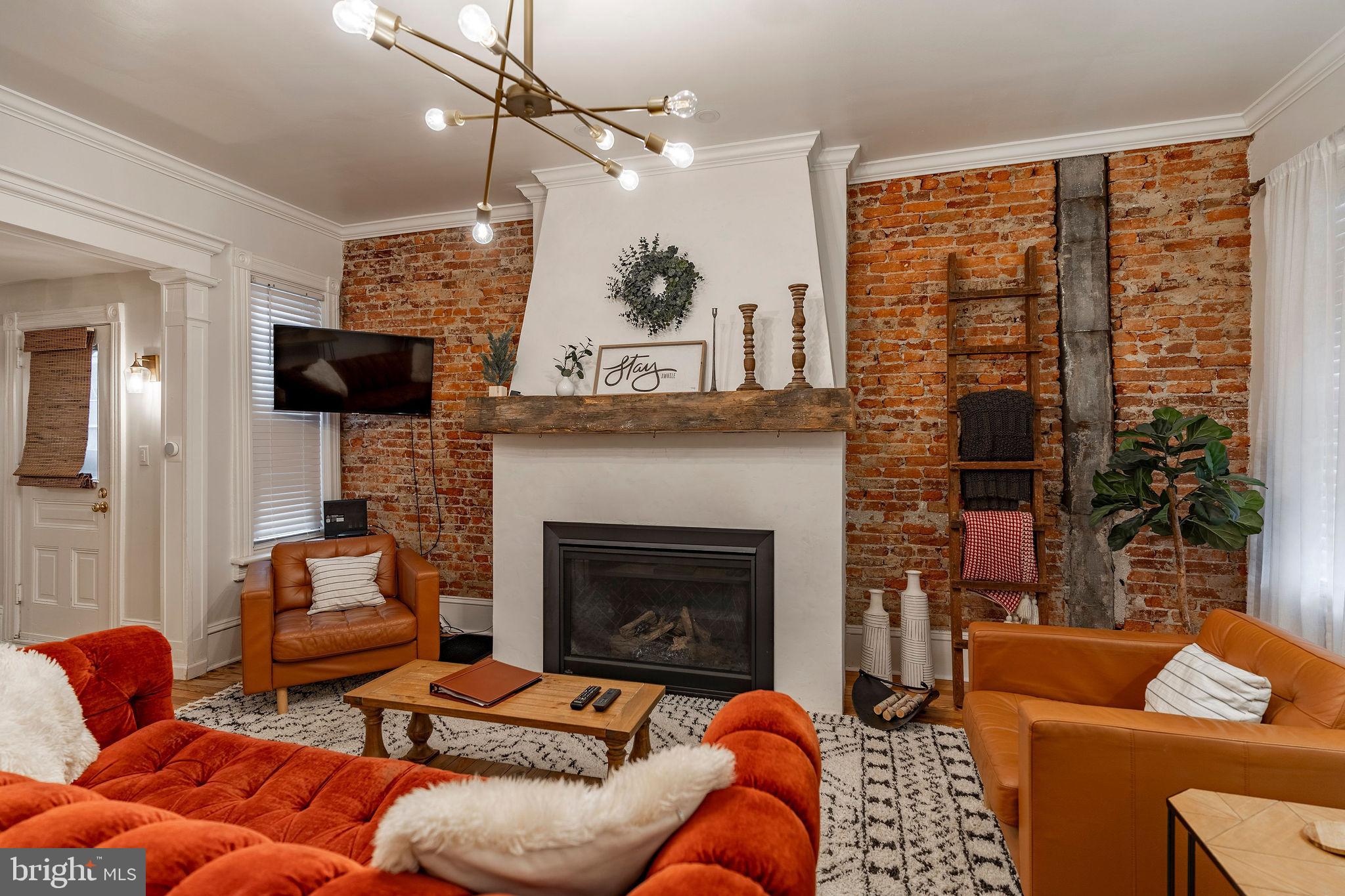 LANCASTER - Residential