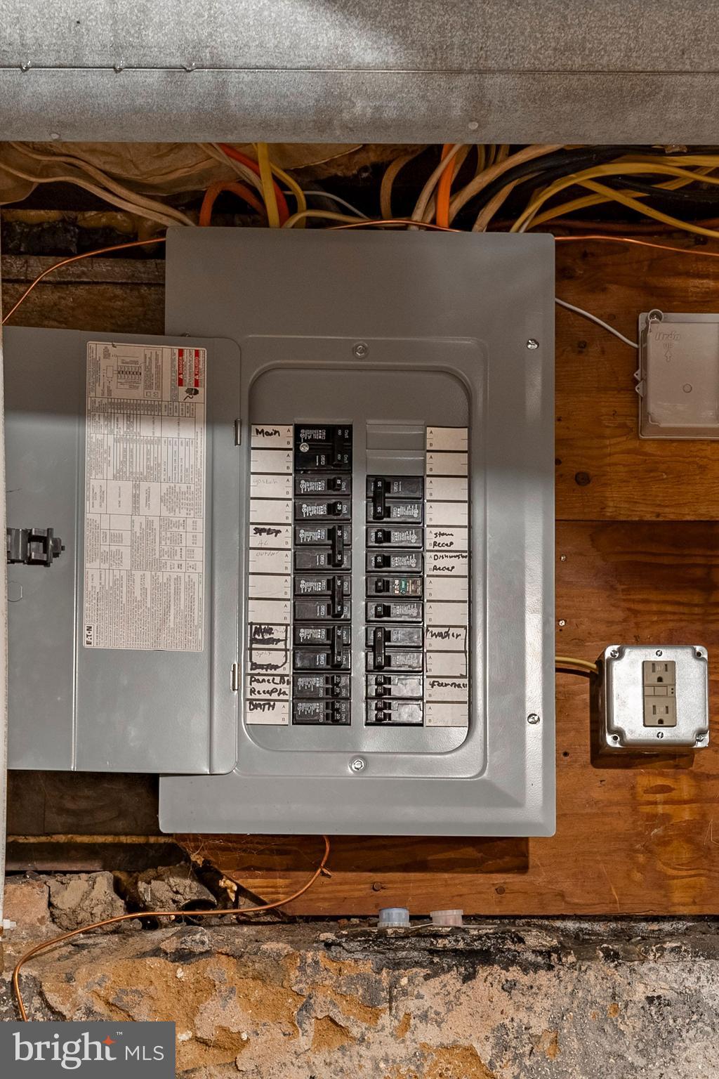 LANCASTER - Residential